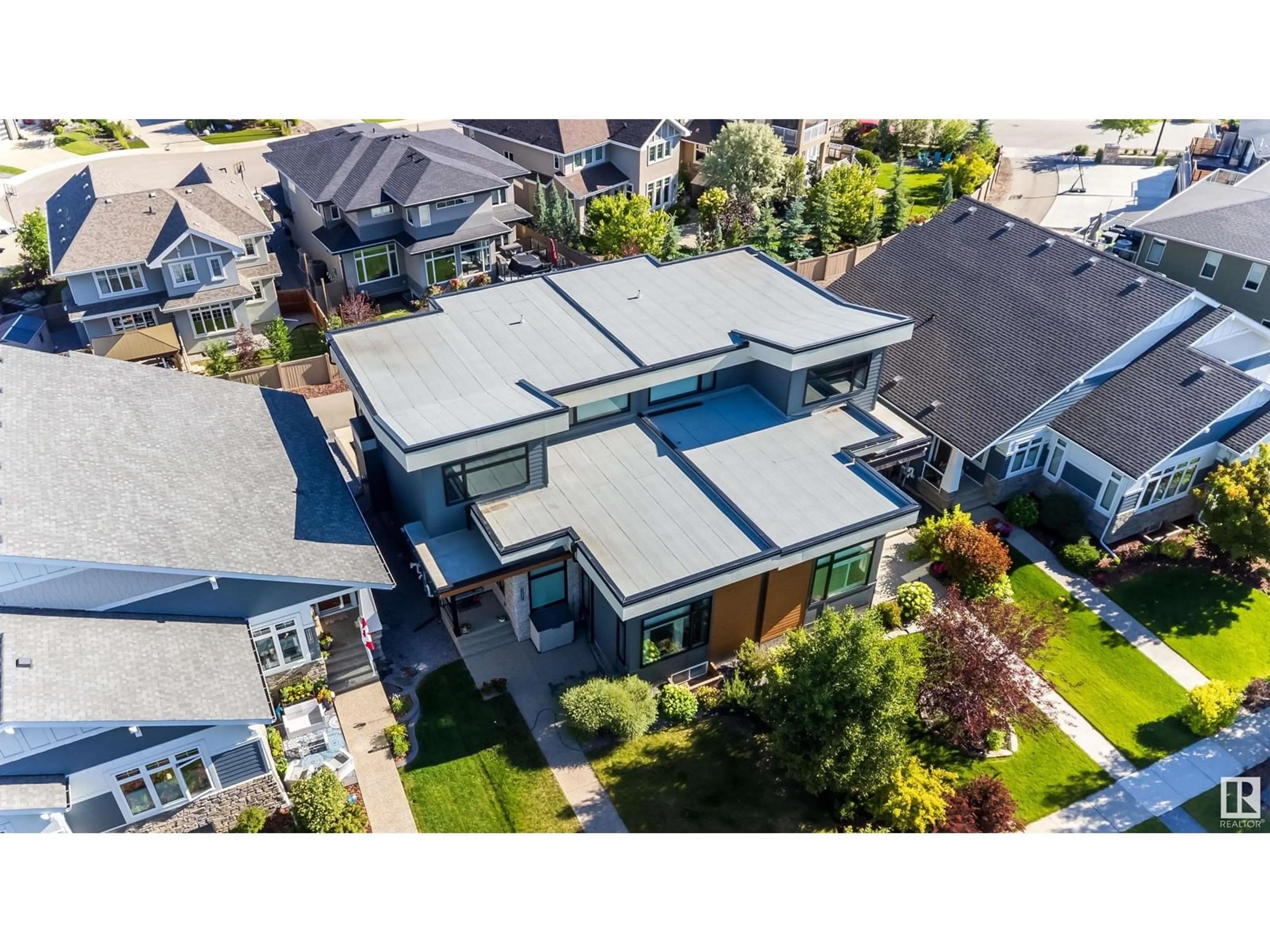 Home with vinyl exterior material, street for 7232 MAY RD, Edmonton Alberta T6R0V8
