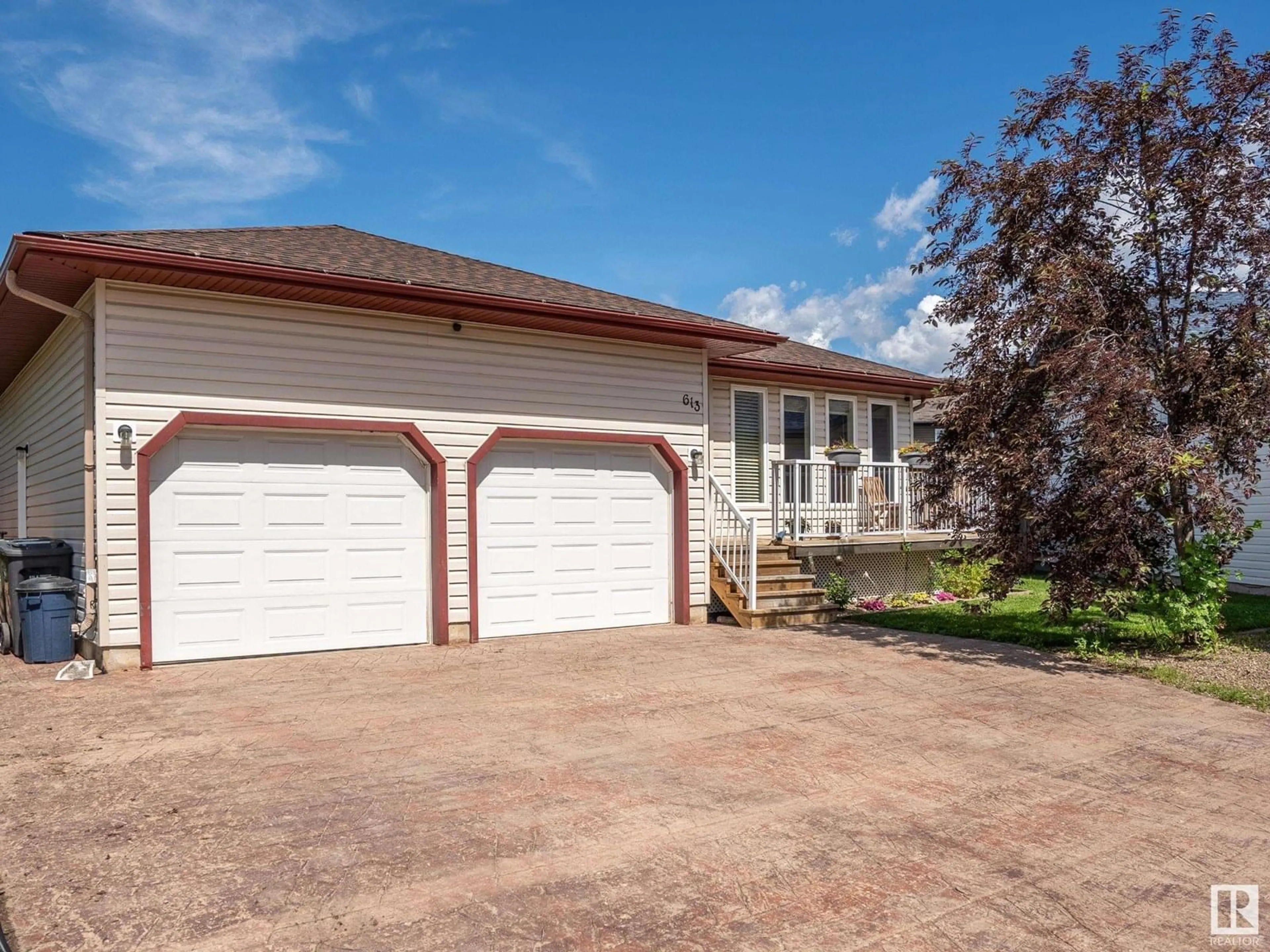 Unknown for 613 WILLOW CR, Cold Lake Alberta T9M1M6