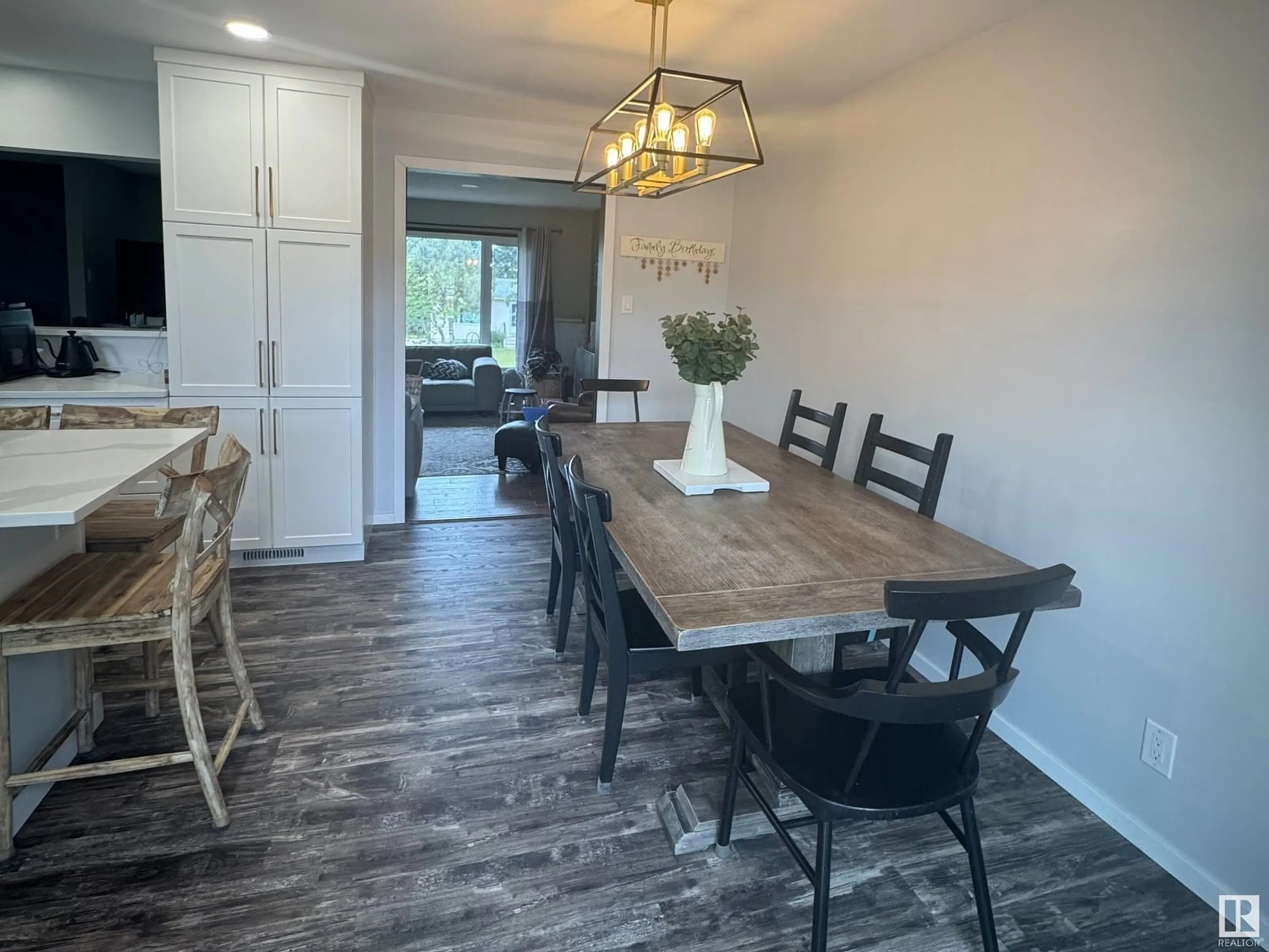 Dining room, wood/laminate floor for 4405 53A AV, Smoky Lake Town Alberta T0A3C0