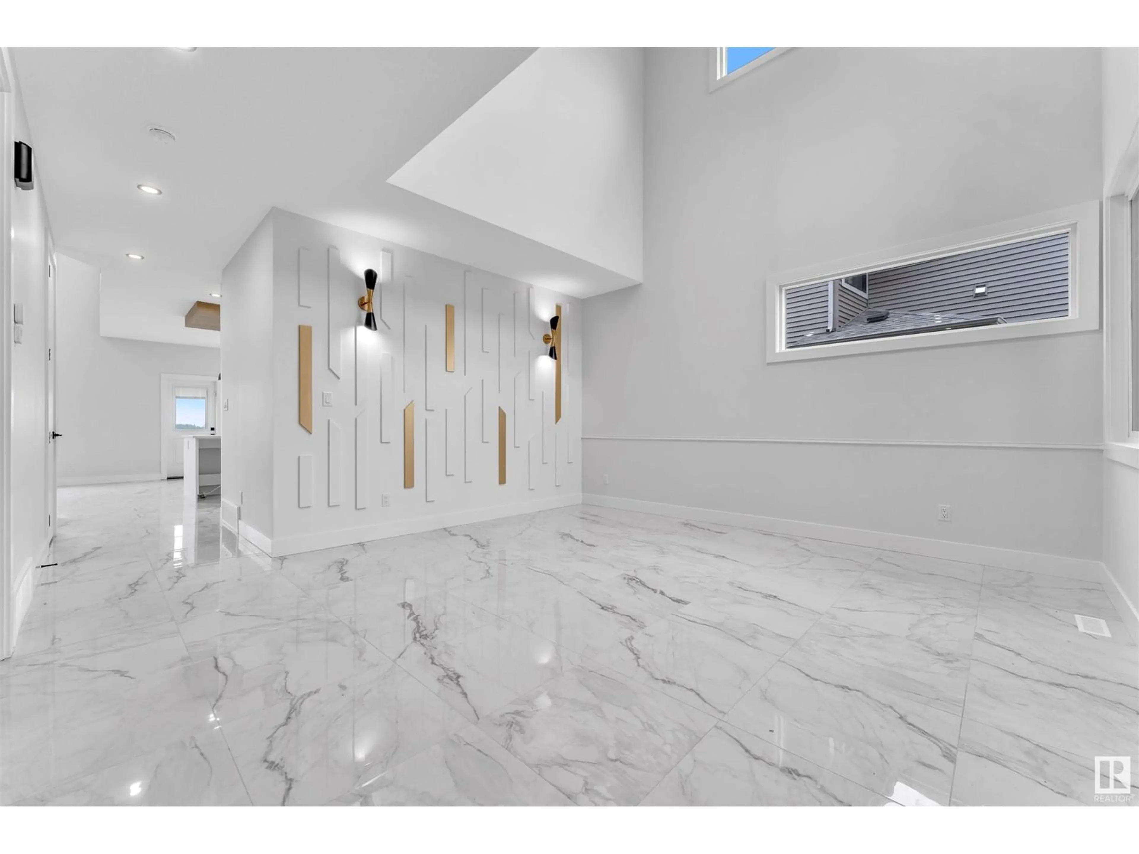 Indoor foyer for NE - 2641 63 AV, Rural Leduc County Alberta T4X3A6