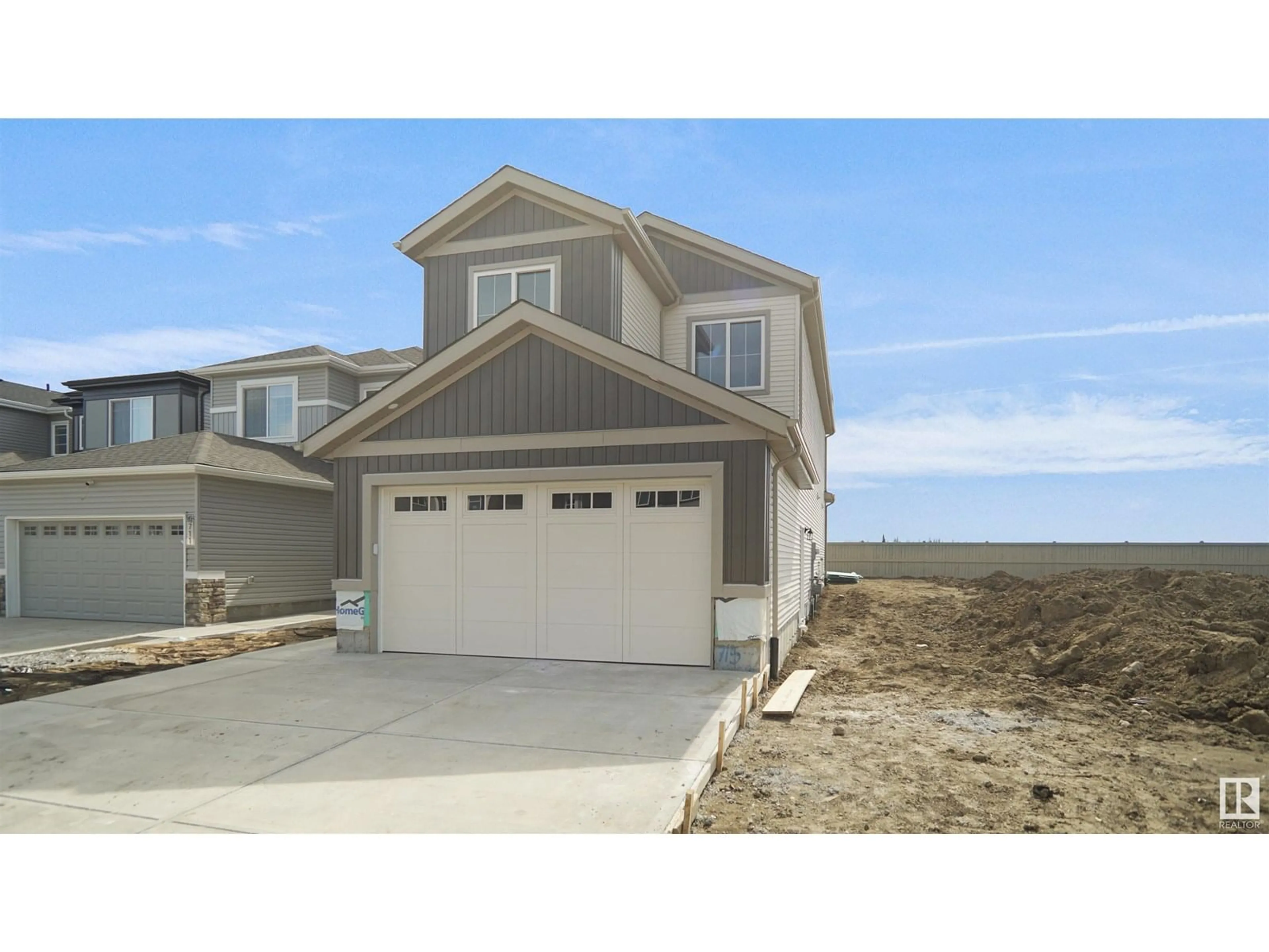 Home with vinyl exterior material, street for 715 30 AV, Edmonton Alberta T6T2V3
