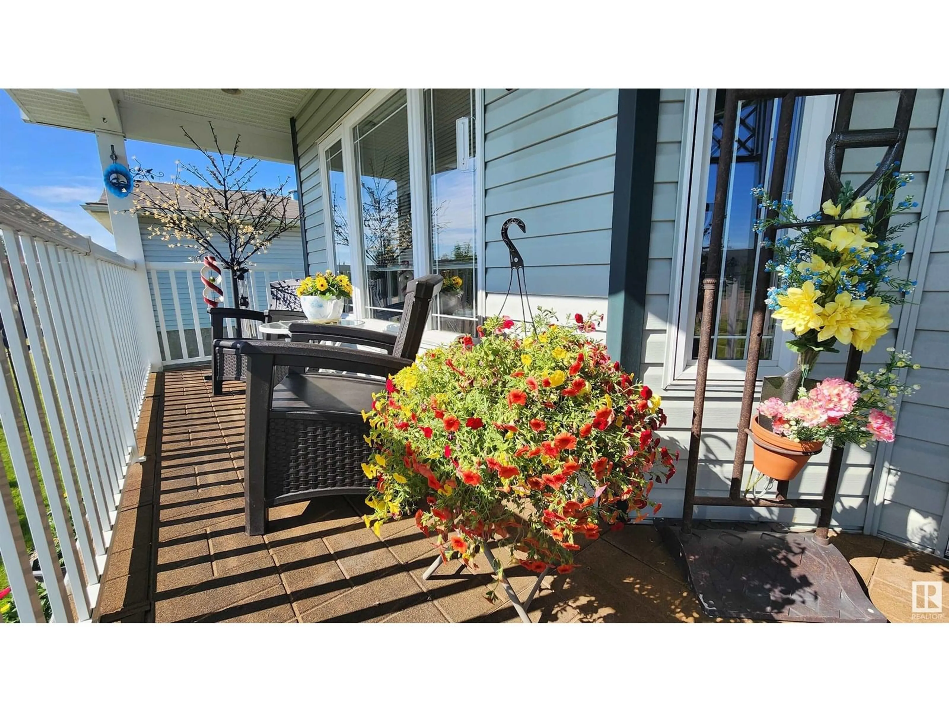 Patio, street for 4002 ASPEN WY, Leduc Alberta T9E8P9