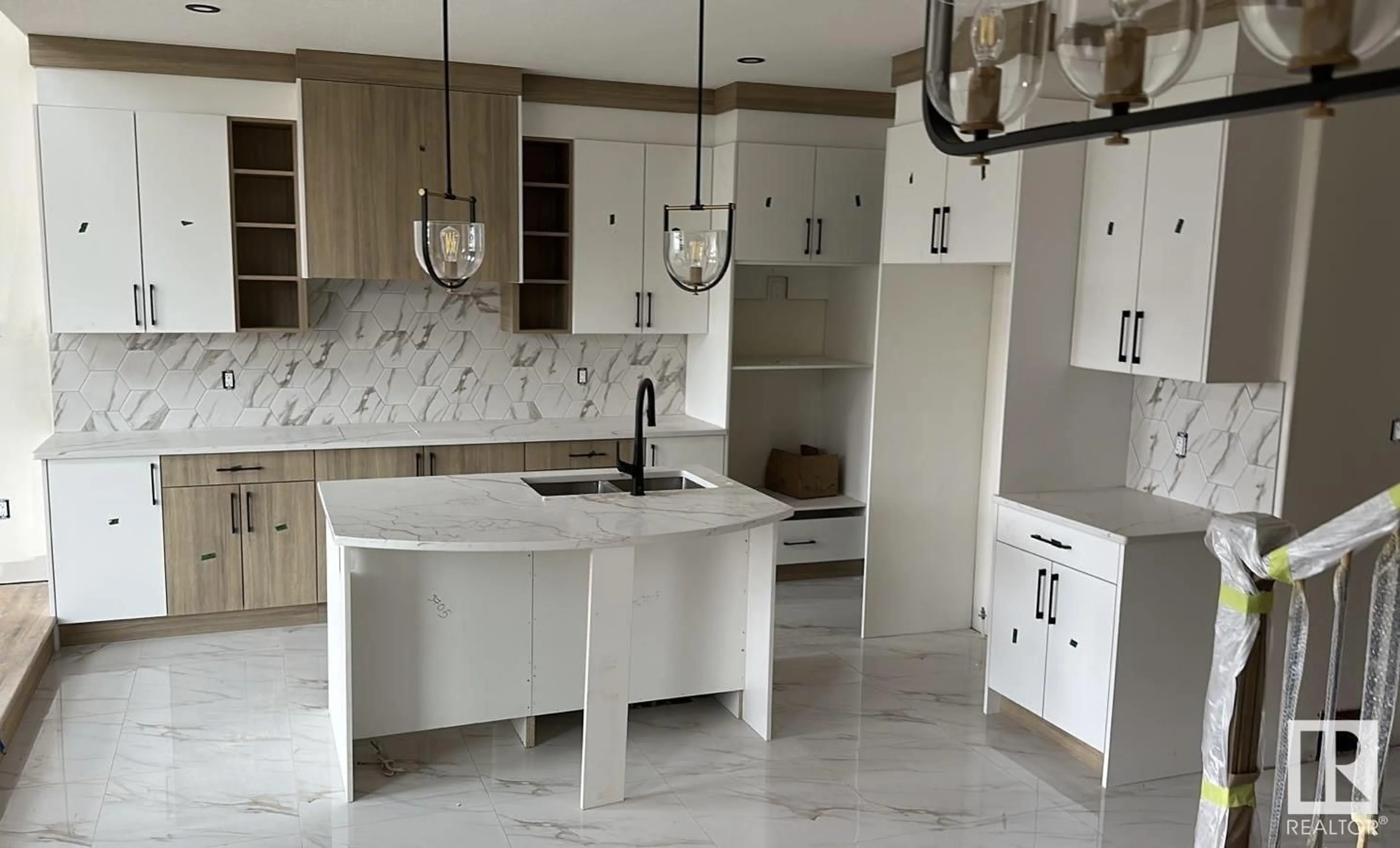 Contemporary kitchen, ceramic/tile floor for 8 STURTZ PL, Leduc Alberta T9E1M6