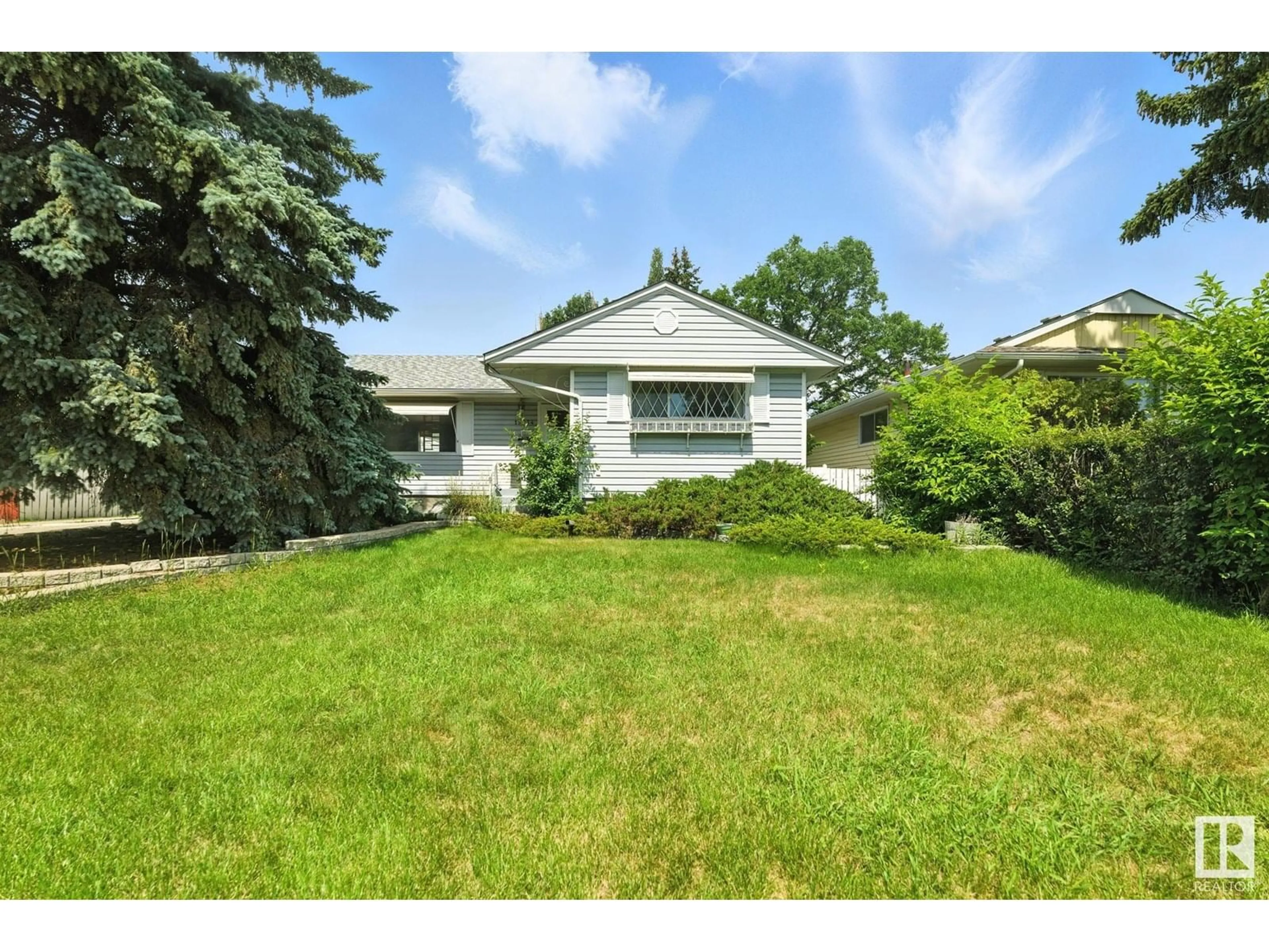 Unknown for 15934 94 AV, Edmonton Alberta T5R5K8
