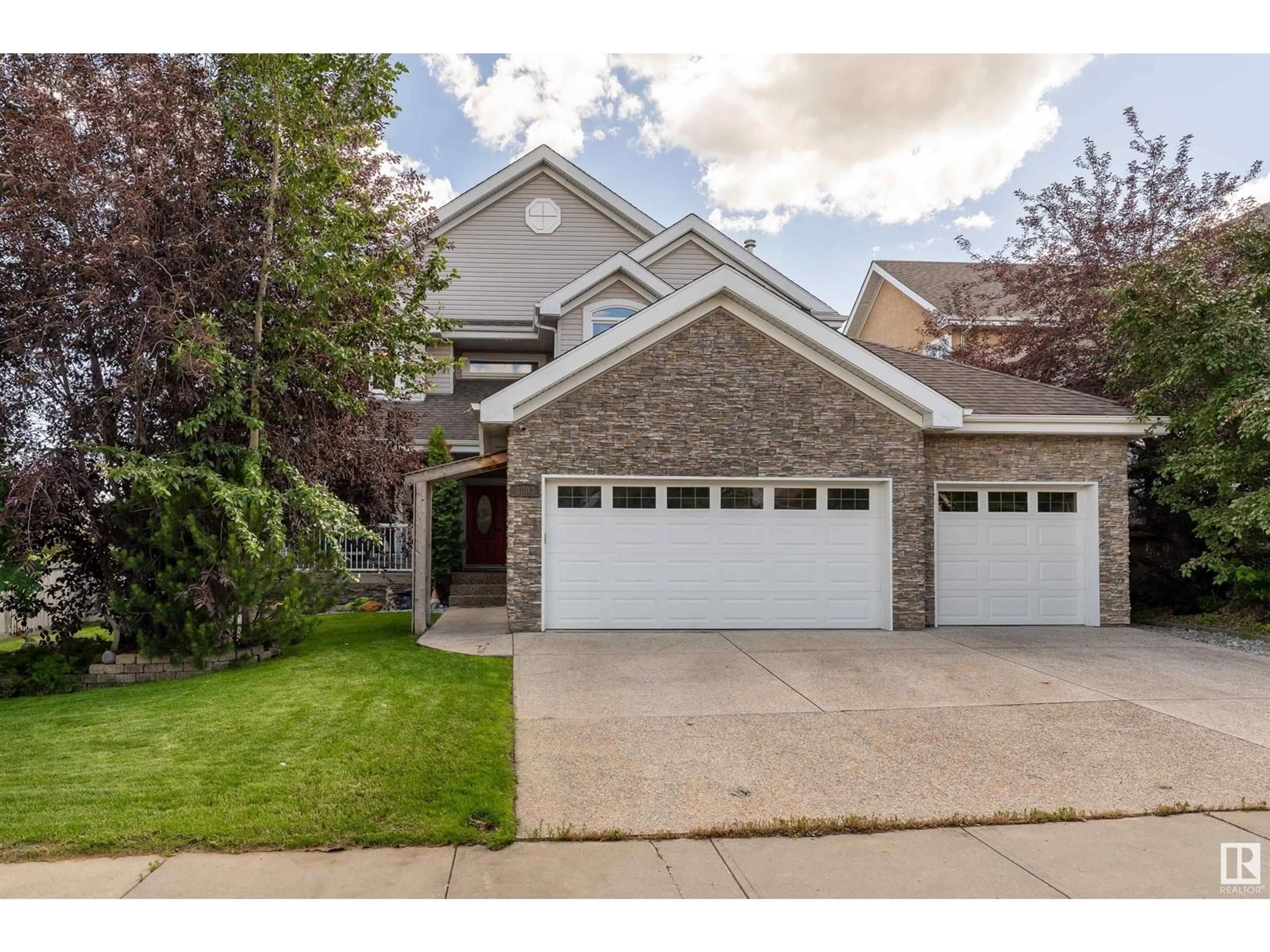 Unknown for SW - 8803 16 AV, Edmonton Alberta T6X1J7