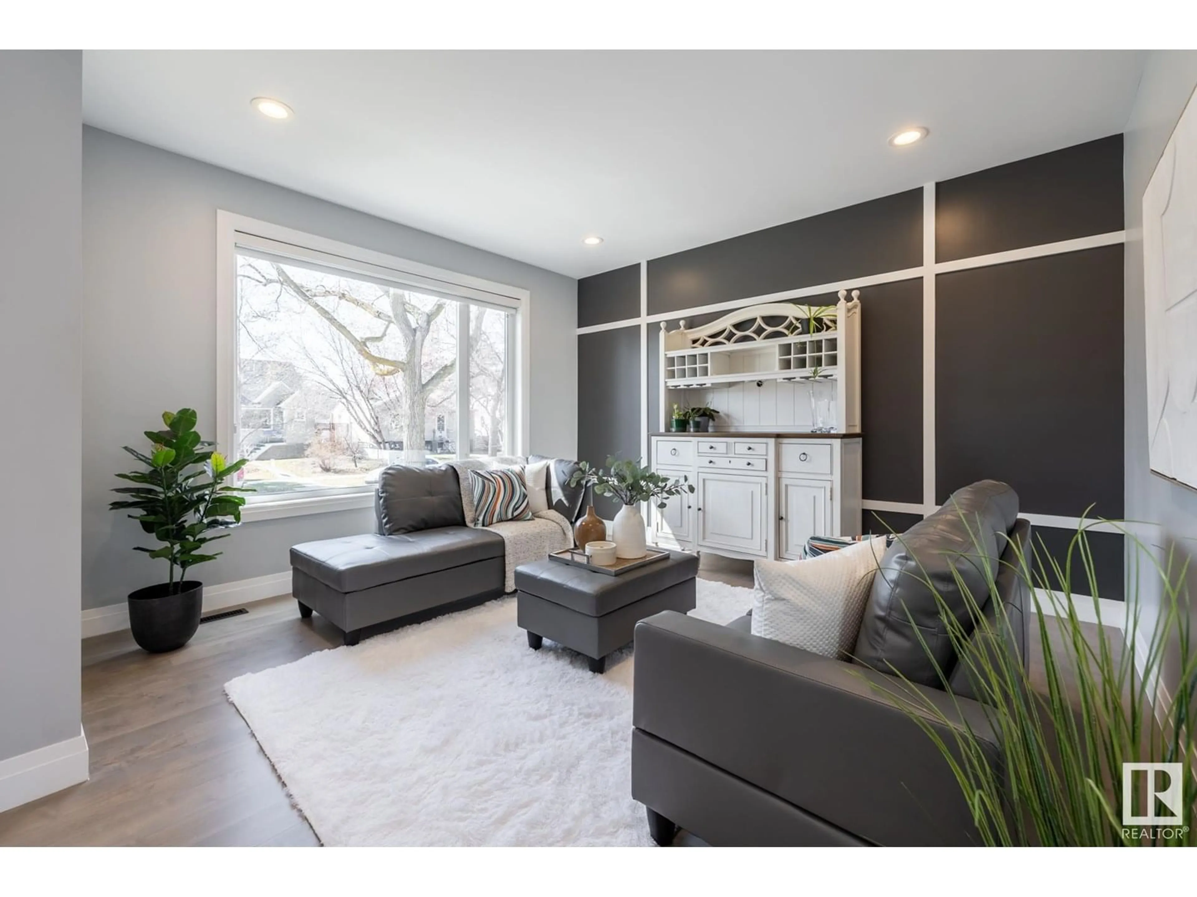 Living room with furniture, unknown for 10936 71 AV, Edmonton Alberta T6G0A1