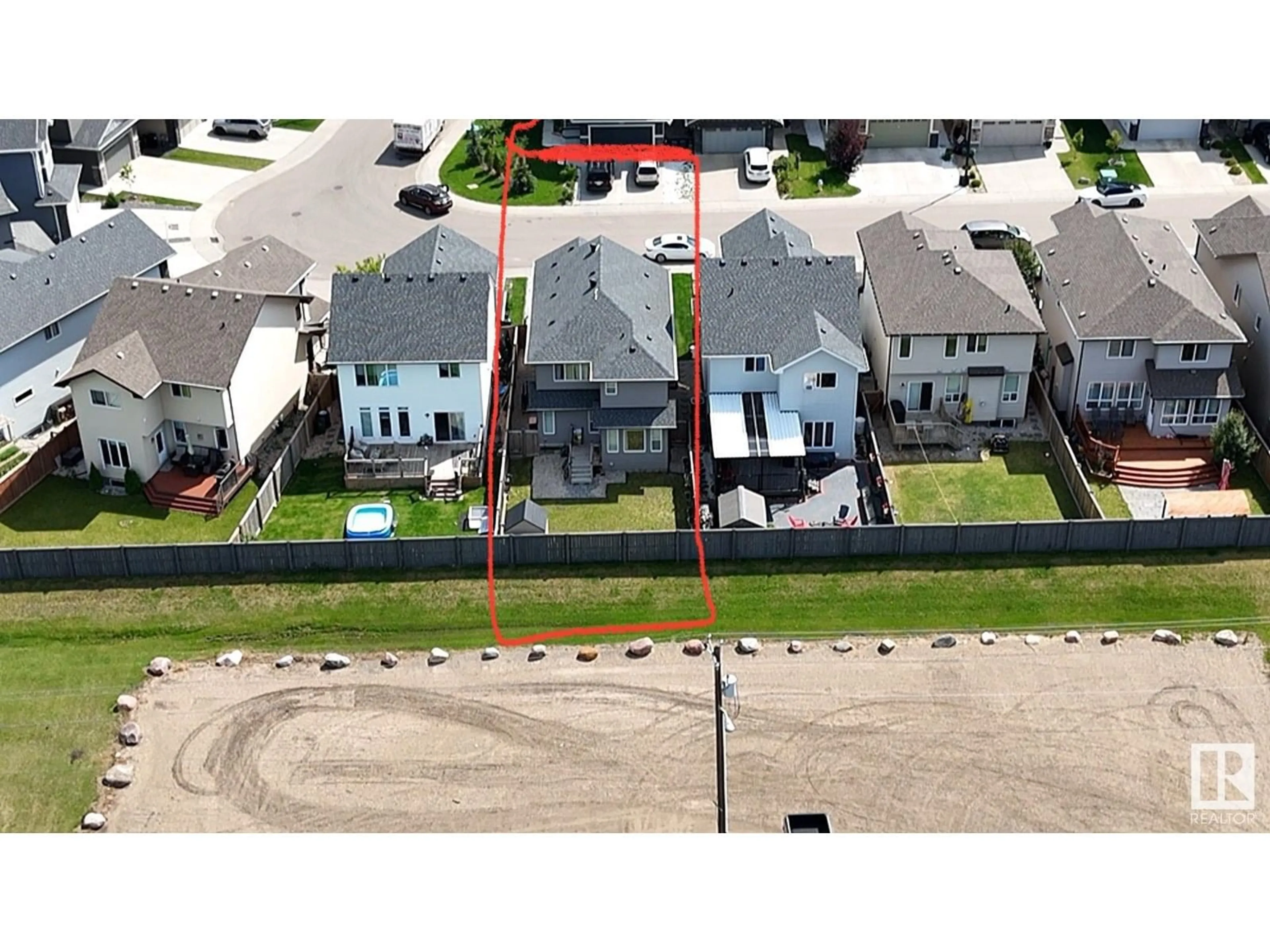 A pic from outside/outdoor area/front of a property/back of a property/a pic from drone, street for NW - 3616 168 AV, Edmonton Alberta T5Y0X8