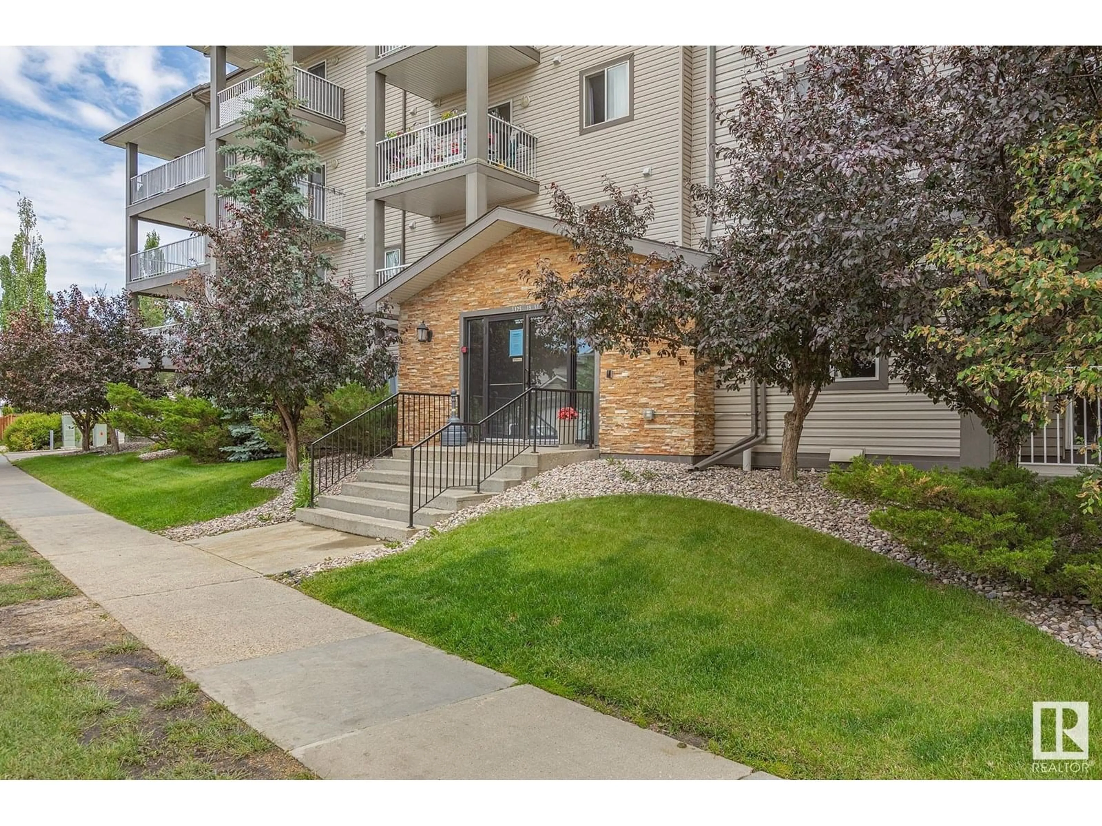 Unknown for 440 - 3425 19 ST, Edmonton Alberta T6T2B5