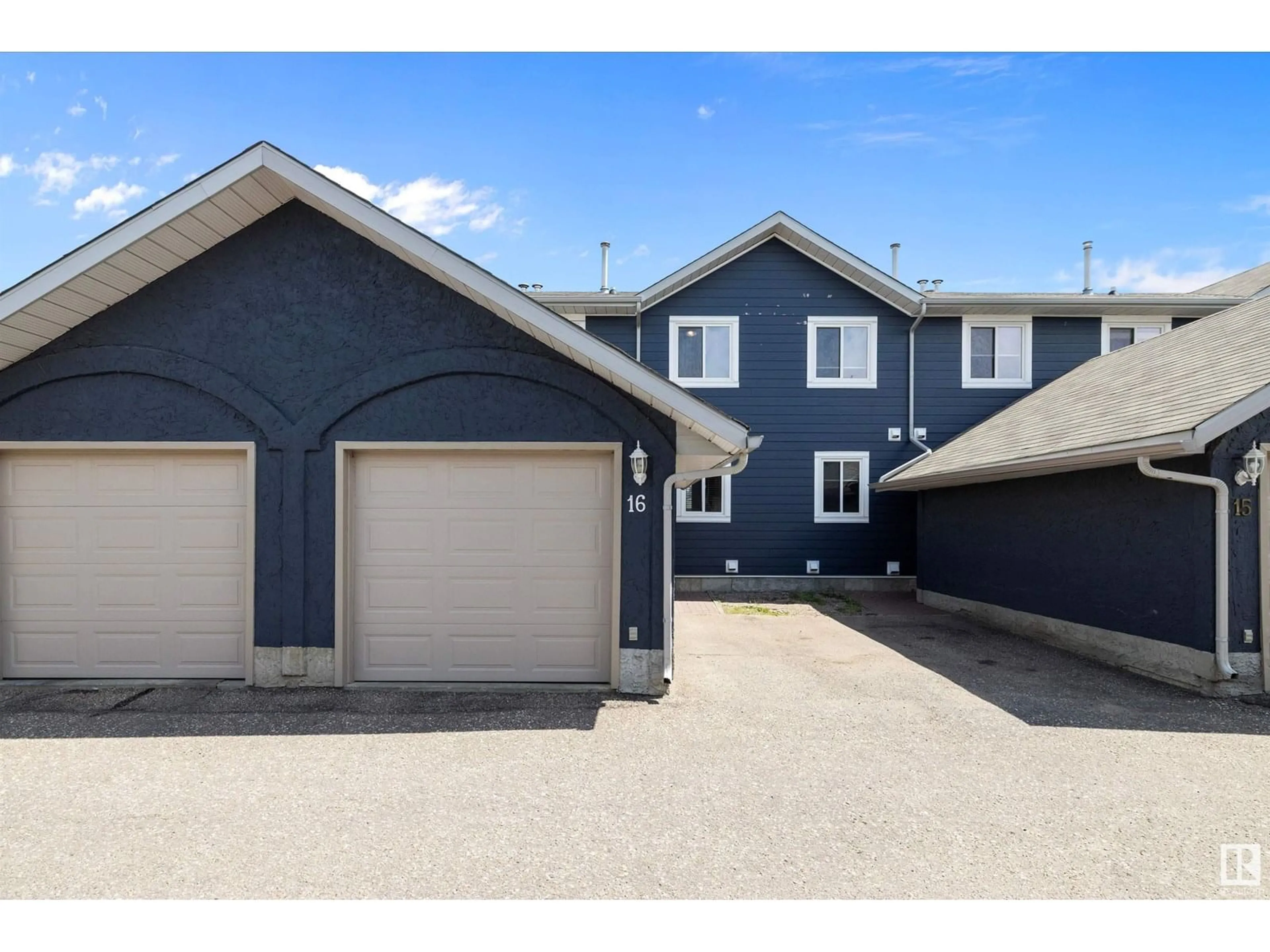 A pic from outside/outdoor area/front of a property/back of a property/a pic from drone, street for #16 - 14803 34 ST, Edmonton Alberta T5Y2L3