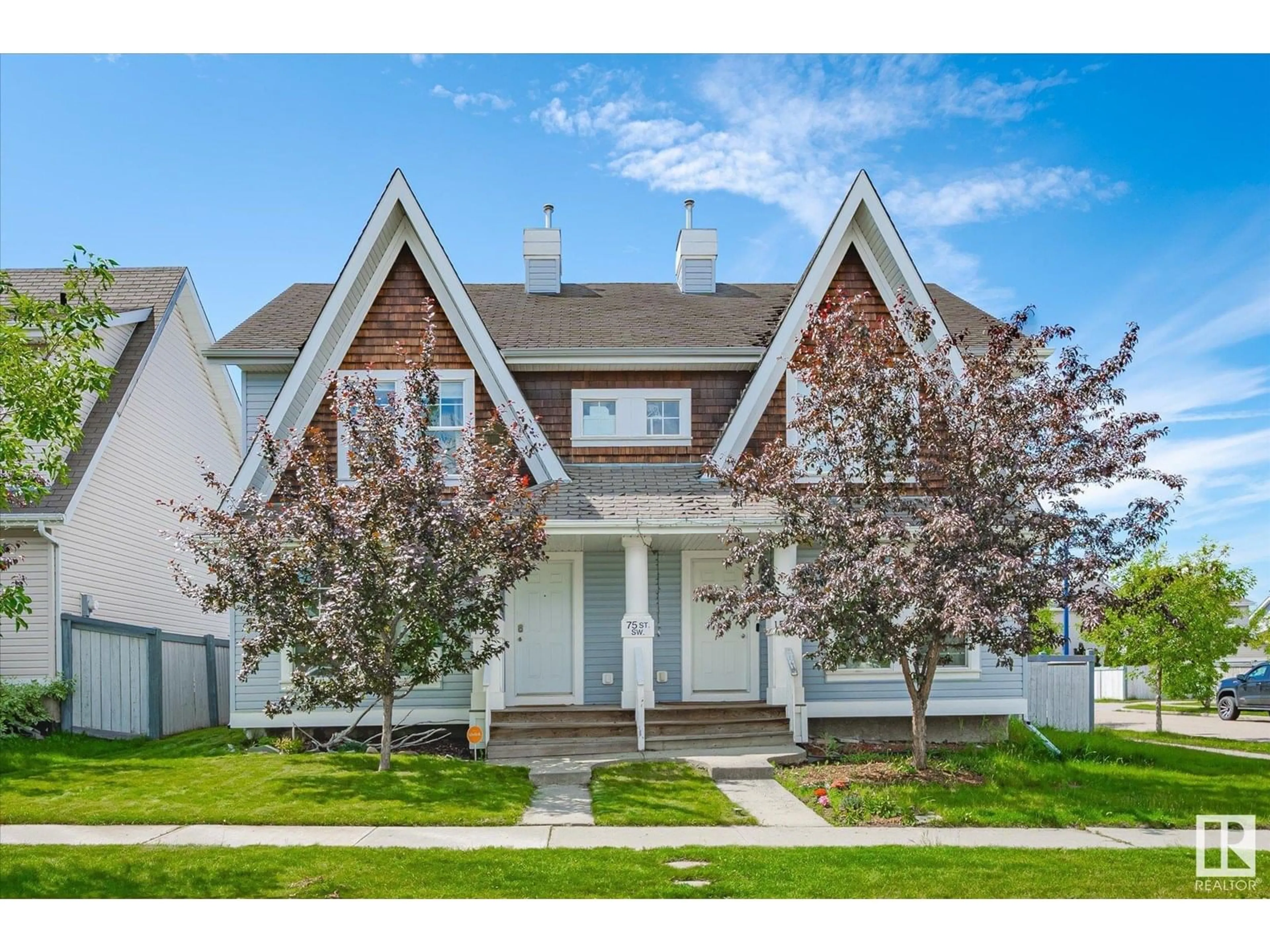 Home with vinyl exterior material, street for 1506 75 ST, Edmonton Alberta T6X0E1