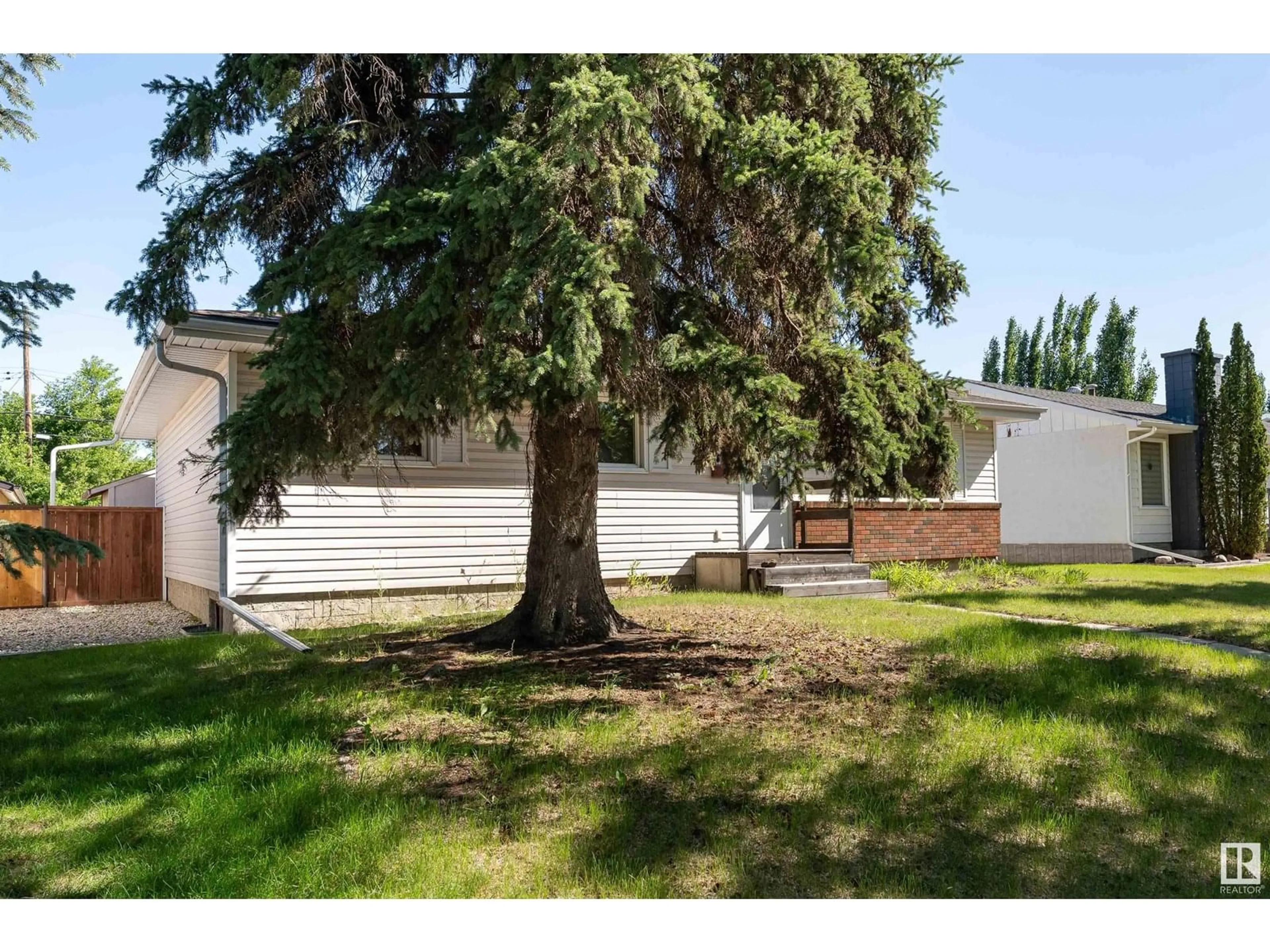 Unknown for 9710 93 AV, Fort Saskatchewan Alberta T8L1N2