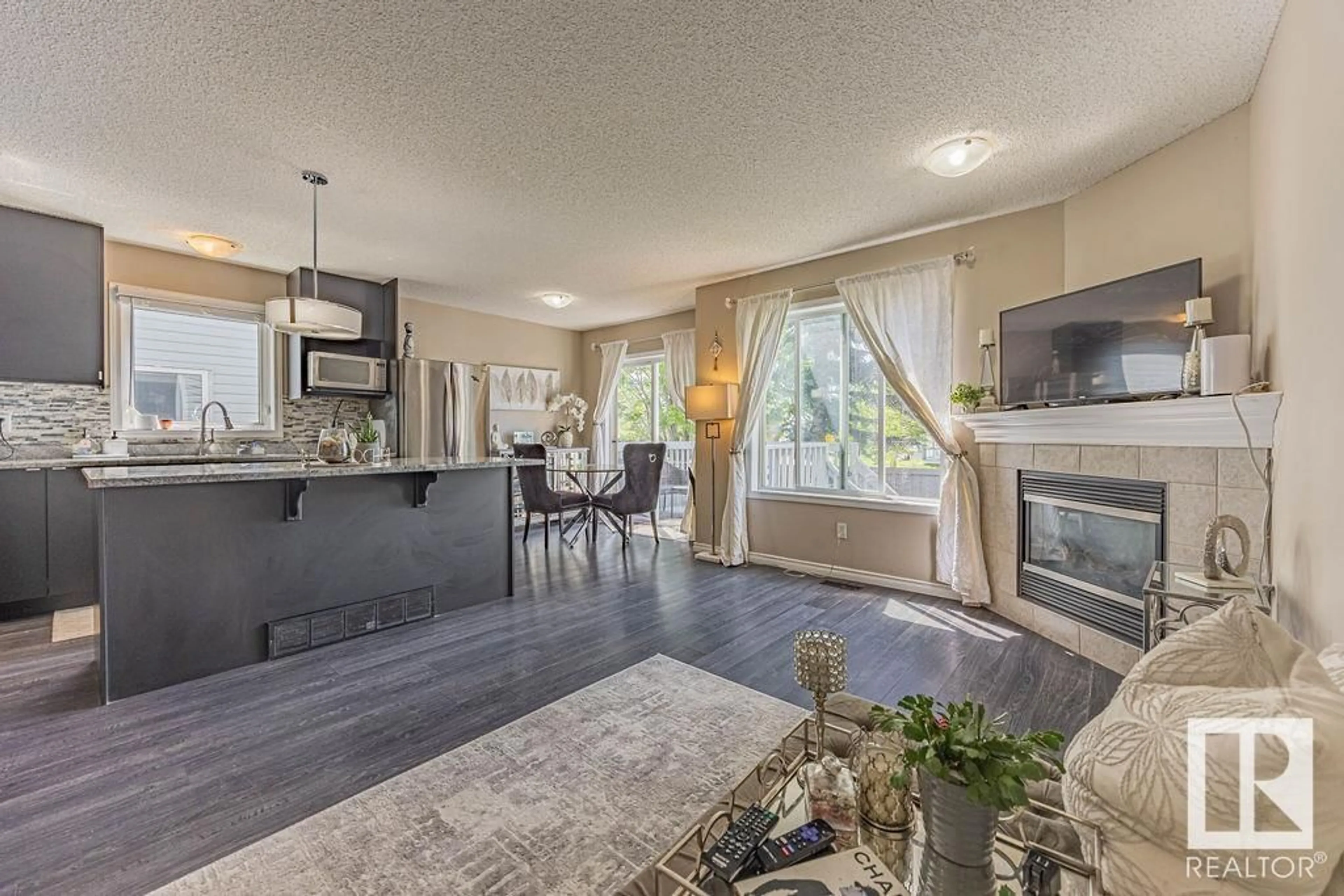 Open concept kitchen, unknown for #11 - 4350 23 ST, Edmonton Alberta T6T1X8