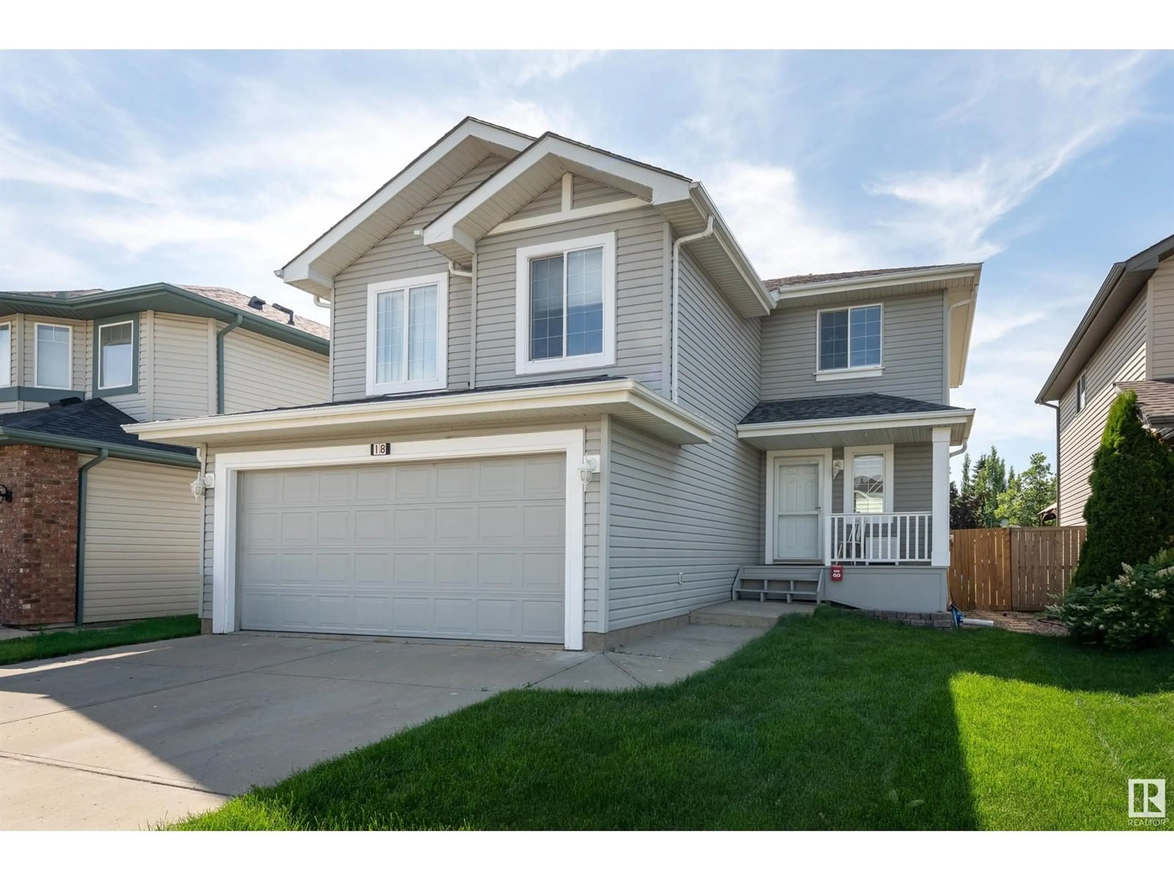 Home with vinyl exterior material, street for 18 CAVAN CR, Sherwood Park Alberta T8H2K6