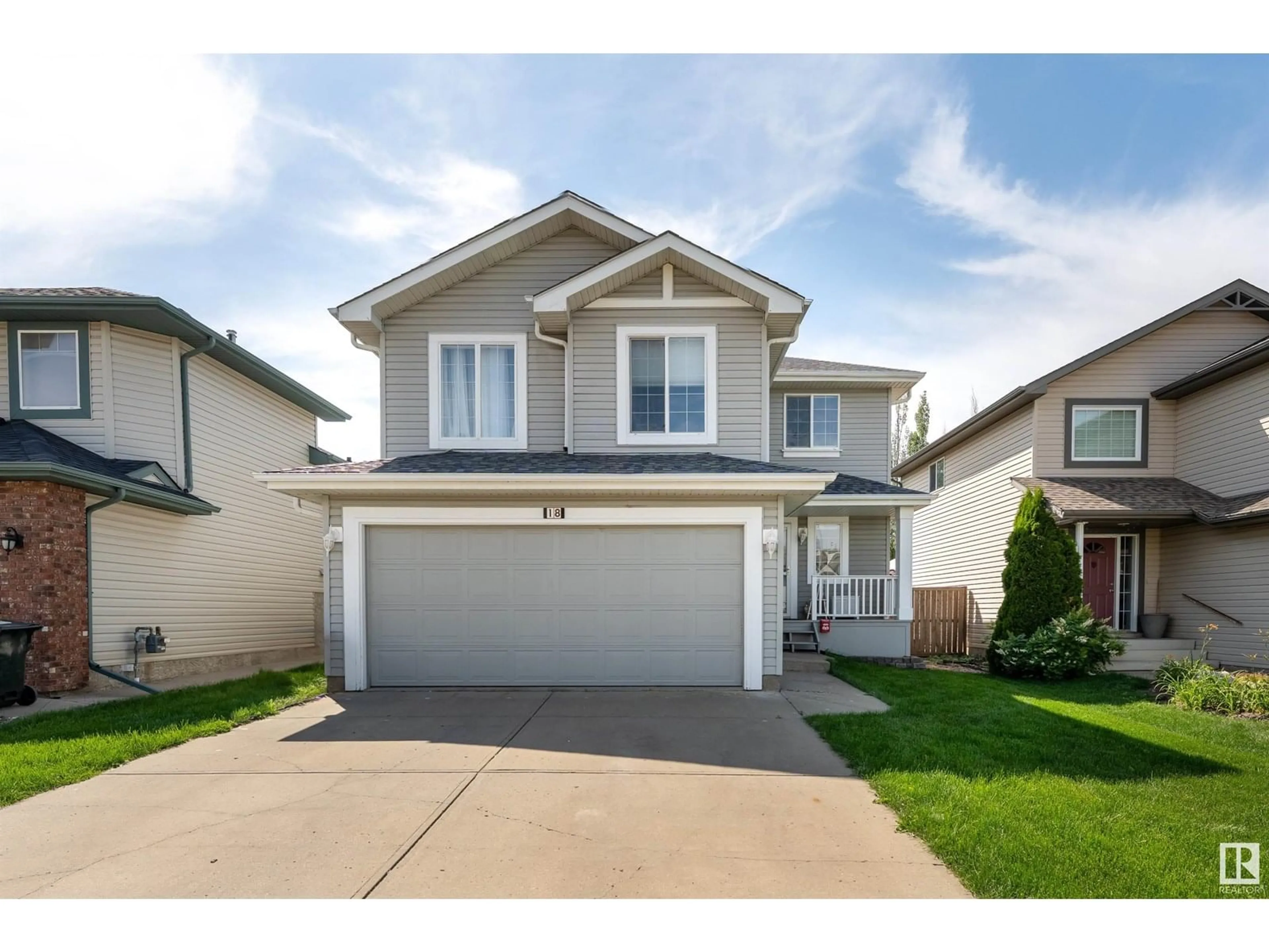 Home with vinyl exterior material, street for 18 CAVAN CR, Sherwood Park Alberta T8H2K6