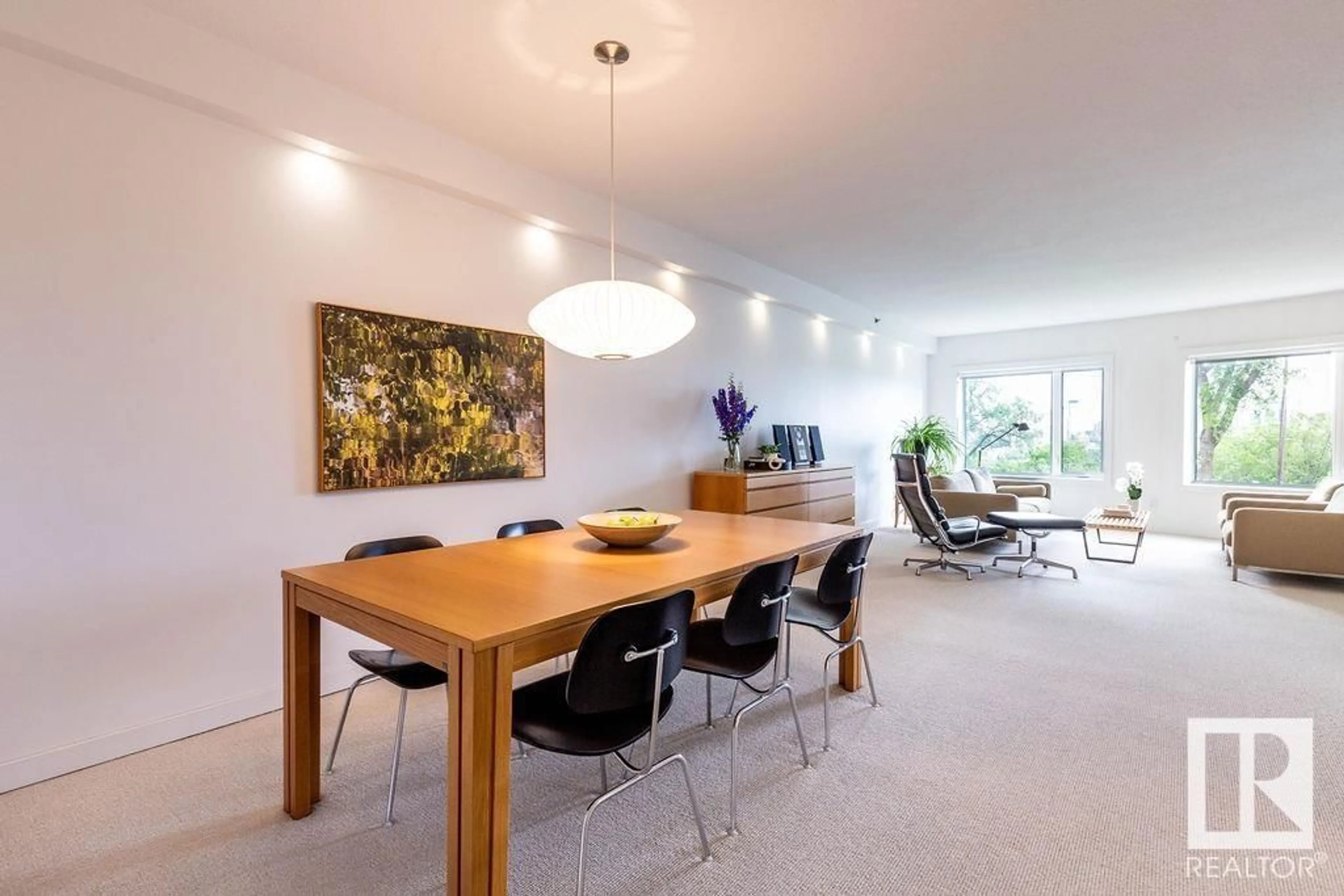 Dining room, unknown for #203 - 8728 GATEWAY BV, Edmonton Alberta T6E6K3