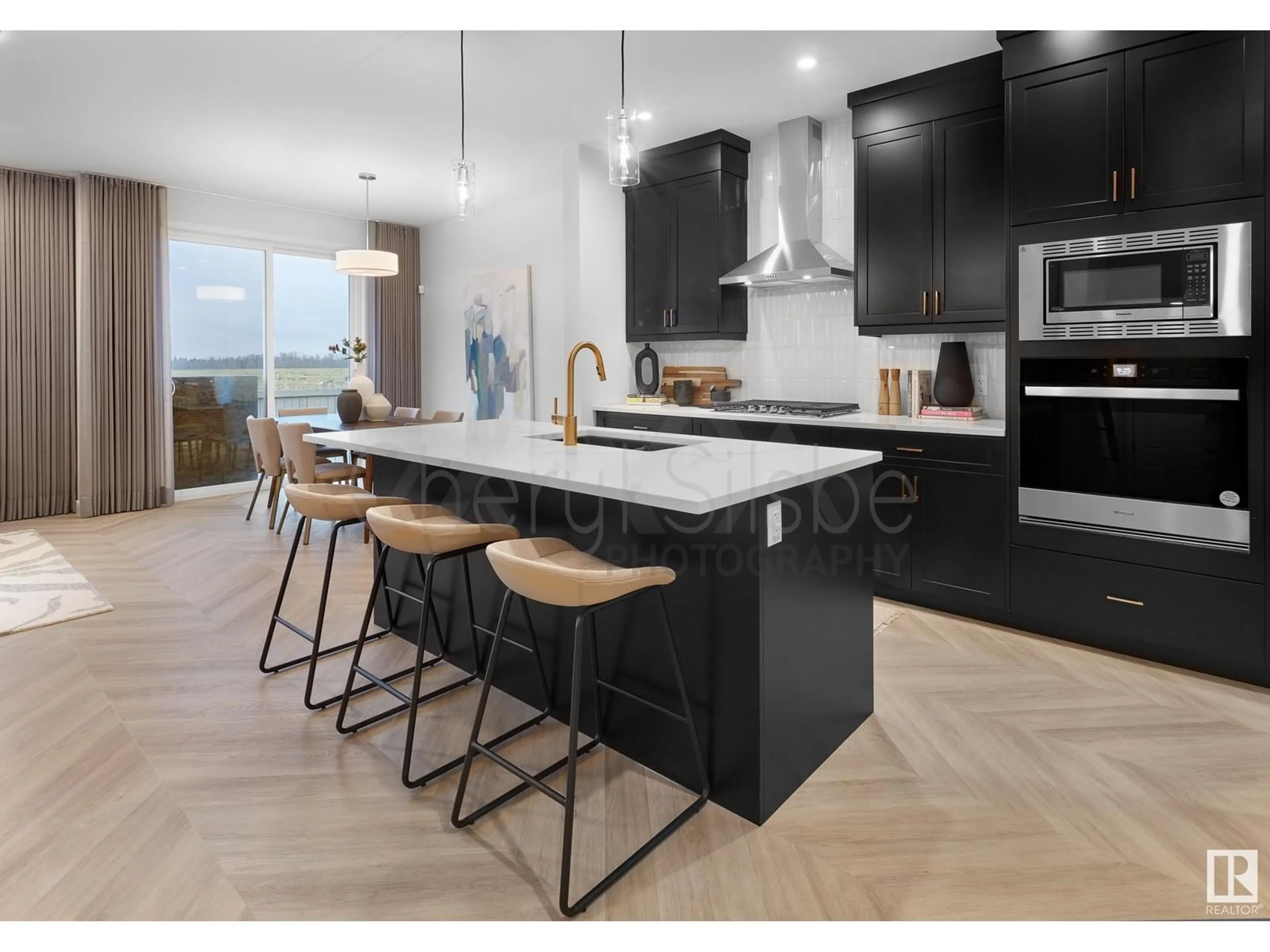 Open concept kitchen, ceramic/tile floor for 3433 CRAIG LANDING LD, Edmonton Alberta T6W5B3