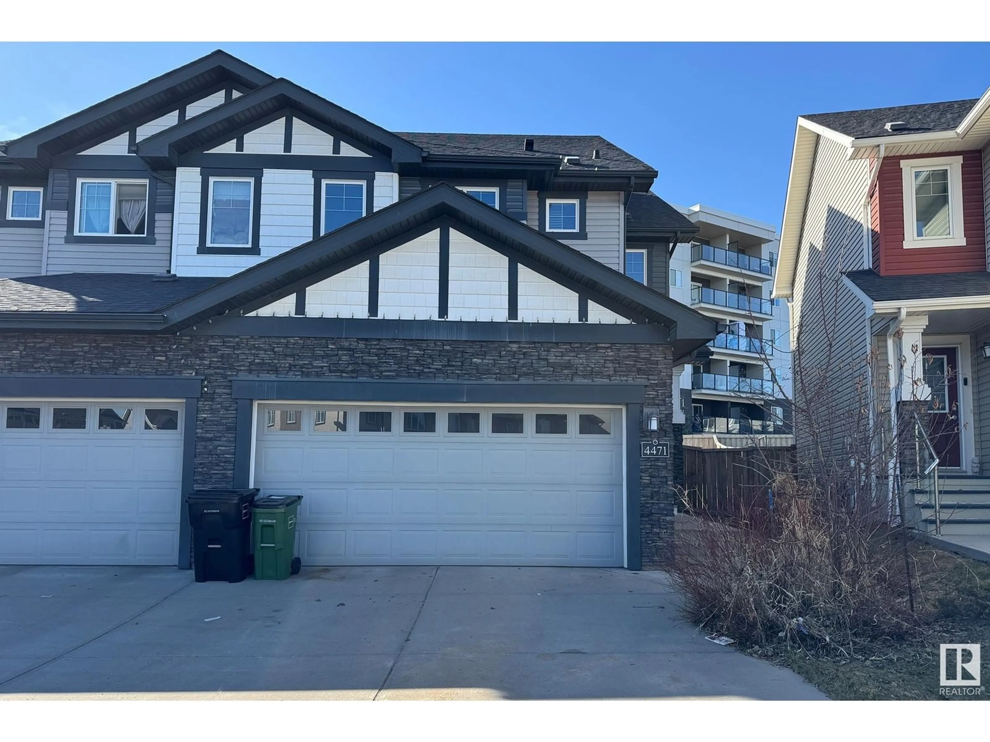 A pic from outside/outdoor area/front of a property/back of a property/a pic from drone, street for SW - 4471 ANNETT CM, Edmonton Alberta T6W1A8