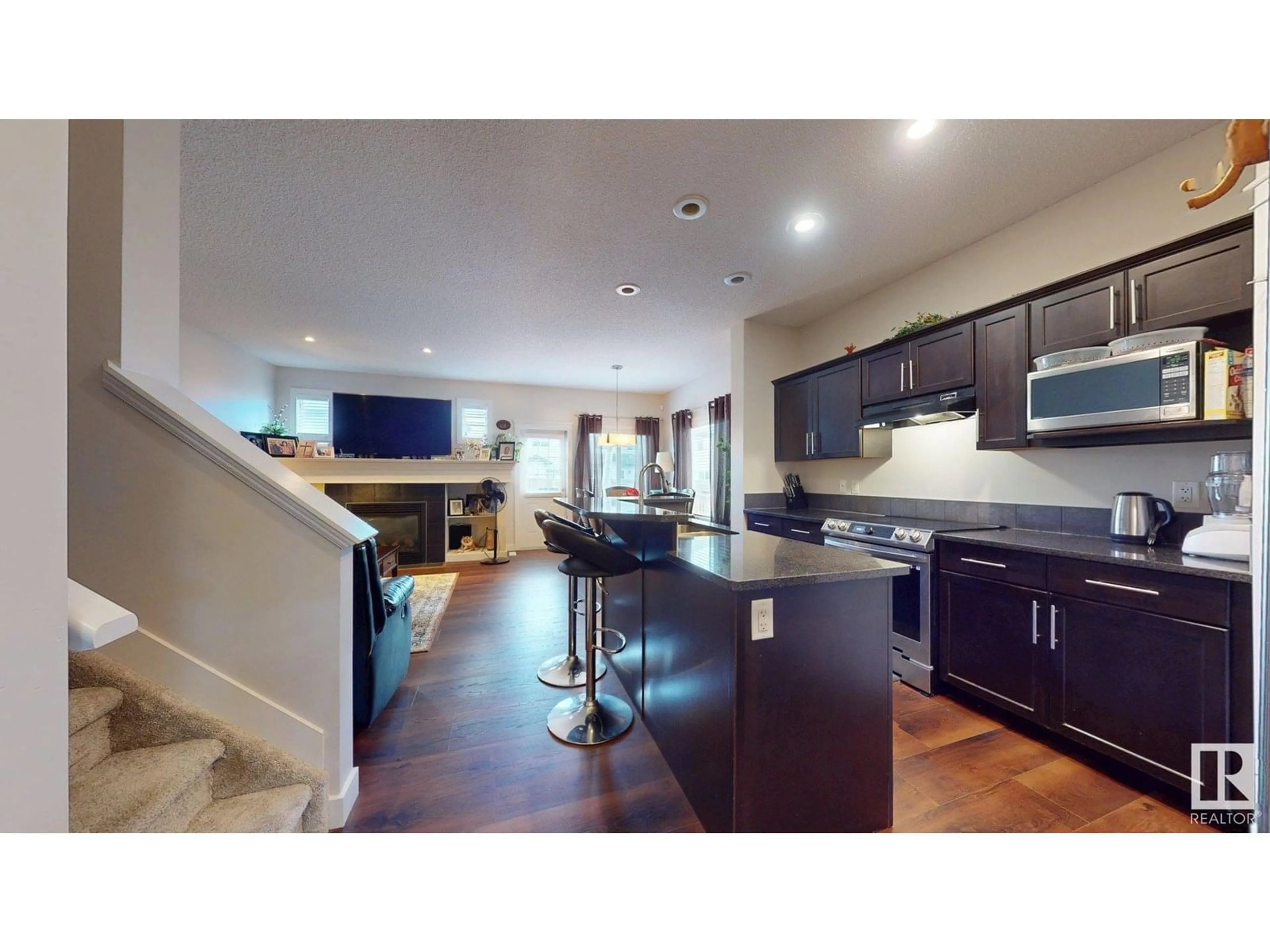 Open concept kitchen, unknown for 2917 16 A AV, Edmonton Alberta T6T0P8