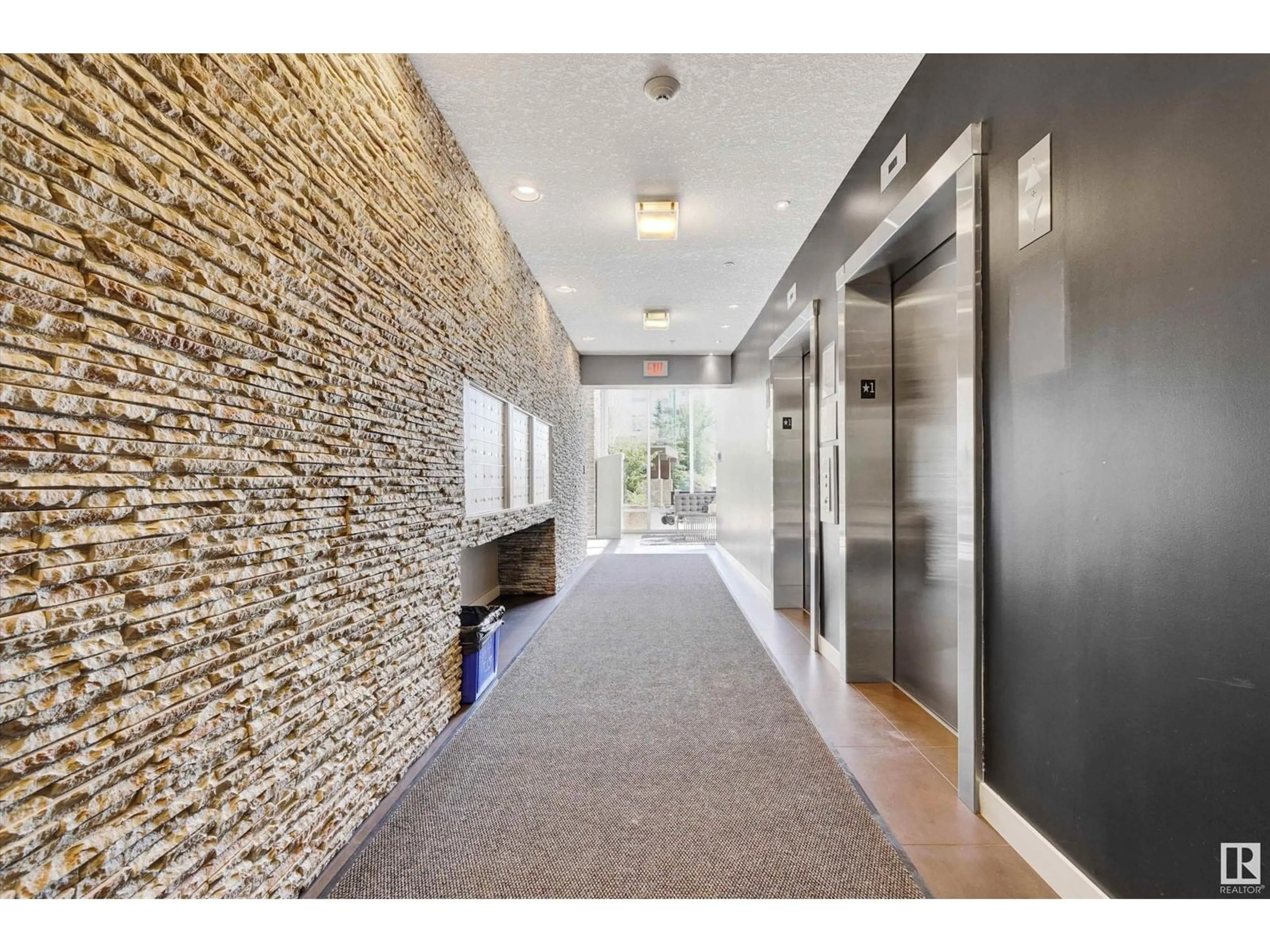 Indoor foyer for 2590 - 110 ANDERSON WY, Edmonton Alberta T6W0R2