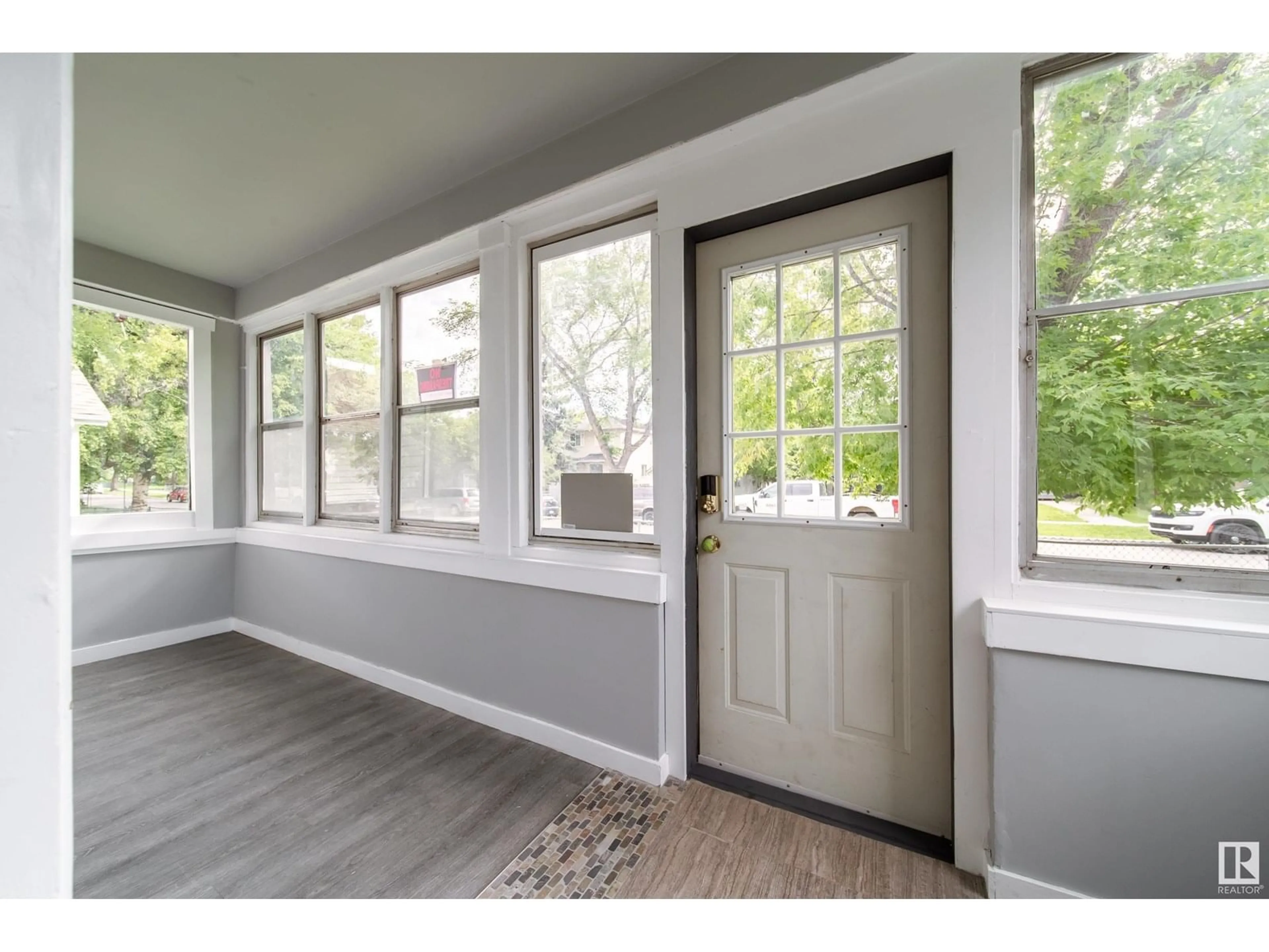 Indoor entryway for NW - 11908 77 ST, Edmonton Alberta T5B2G4