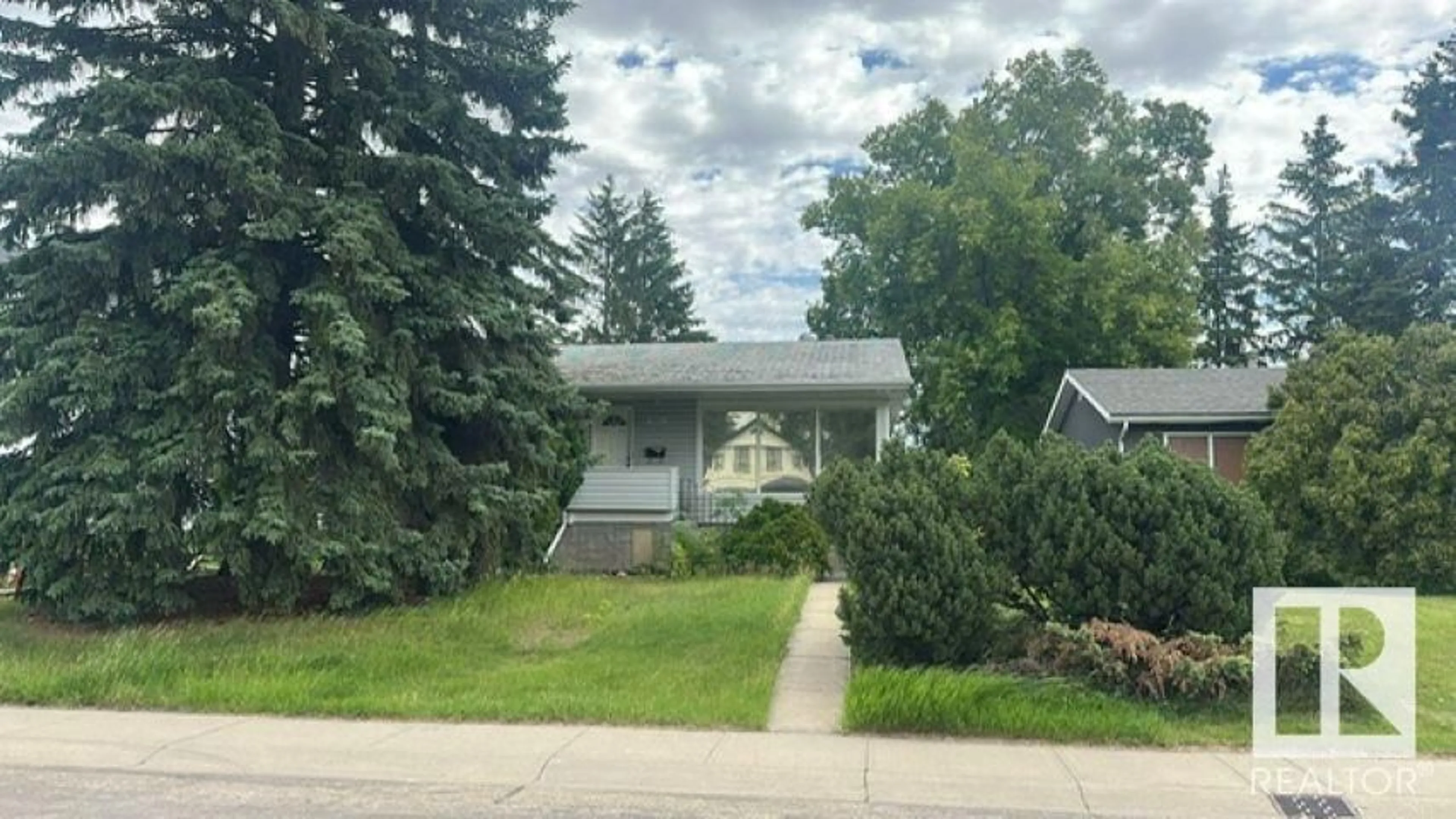 Unknown for NW - 8931 151 ST, Edmonton Alberta T5R1J1