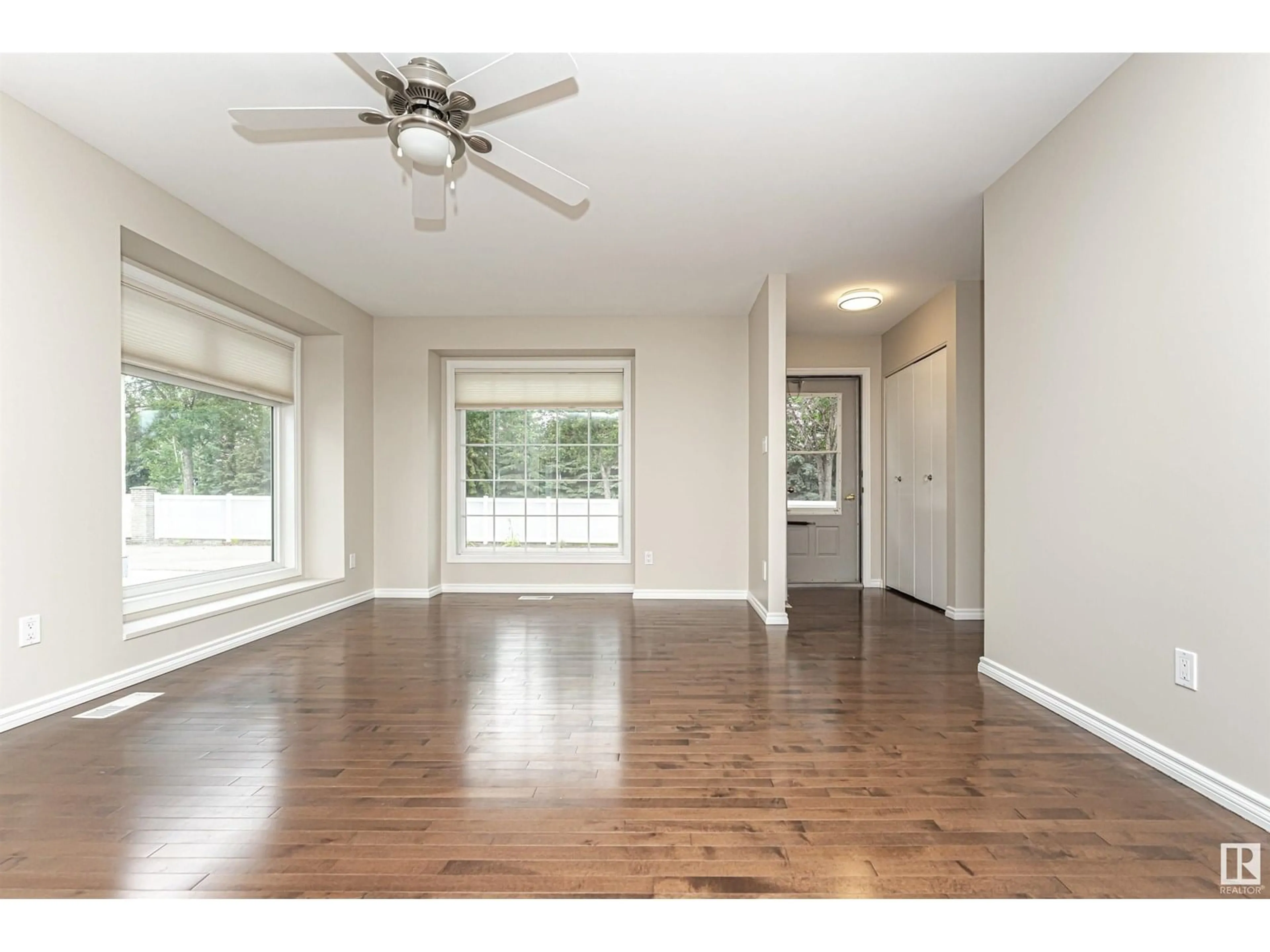 A pic of a room for 9120 GRANDIN RD, St. Albert Alberta T8N5N3
