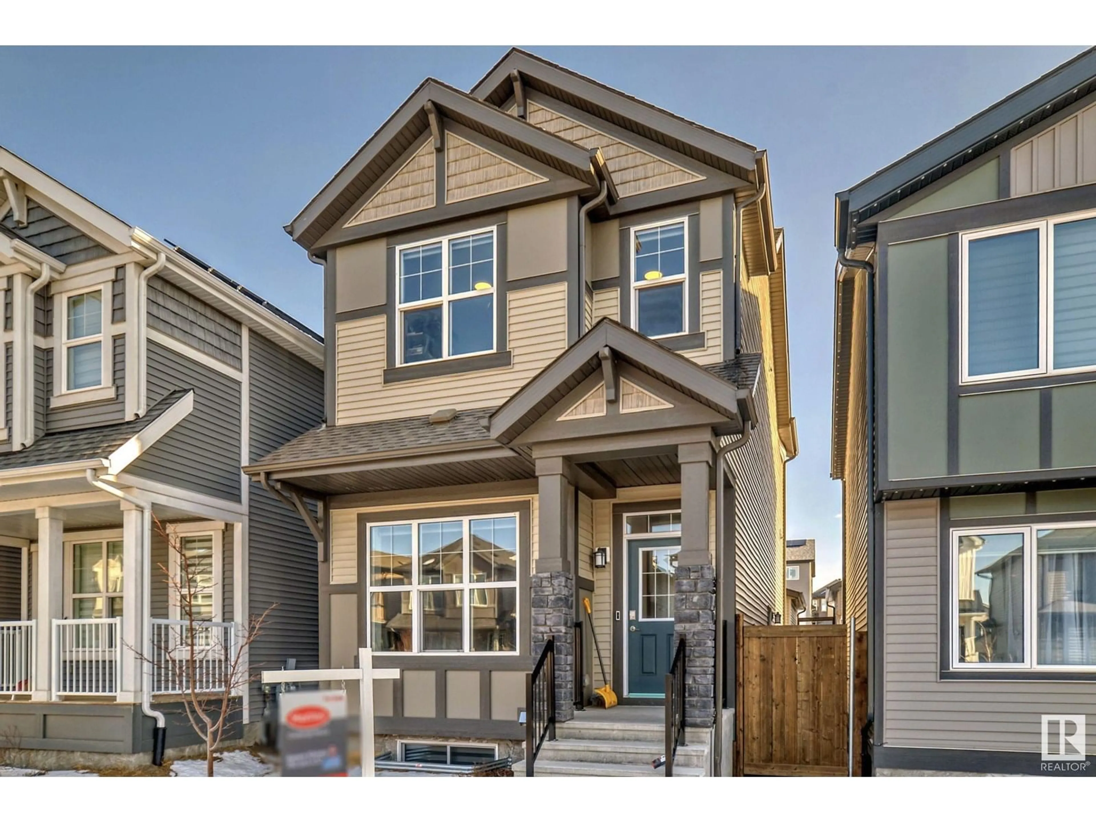 Home with vinyl exterior material, street for SW - 5029 KINNEY LINK LI, Edmonton Alberta T6W5G5