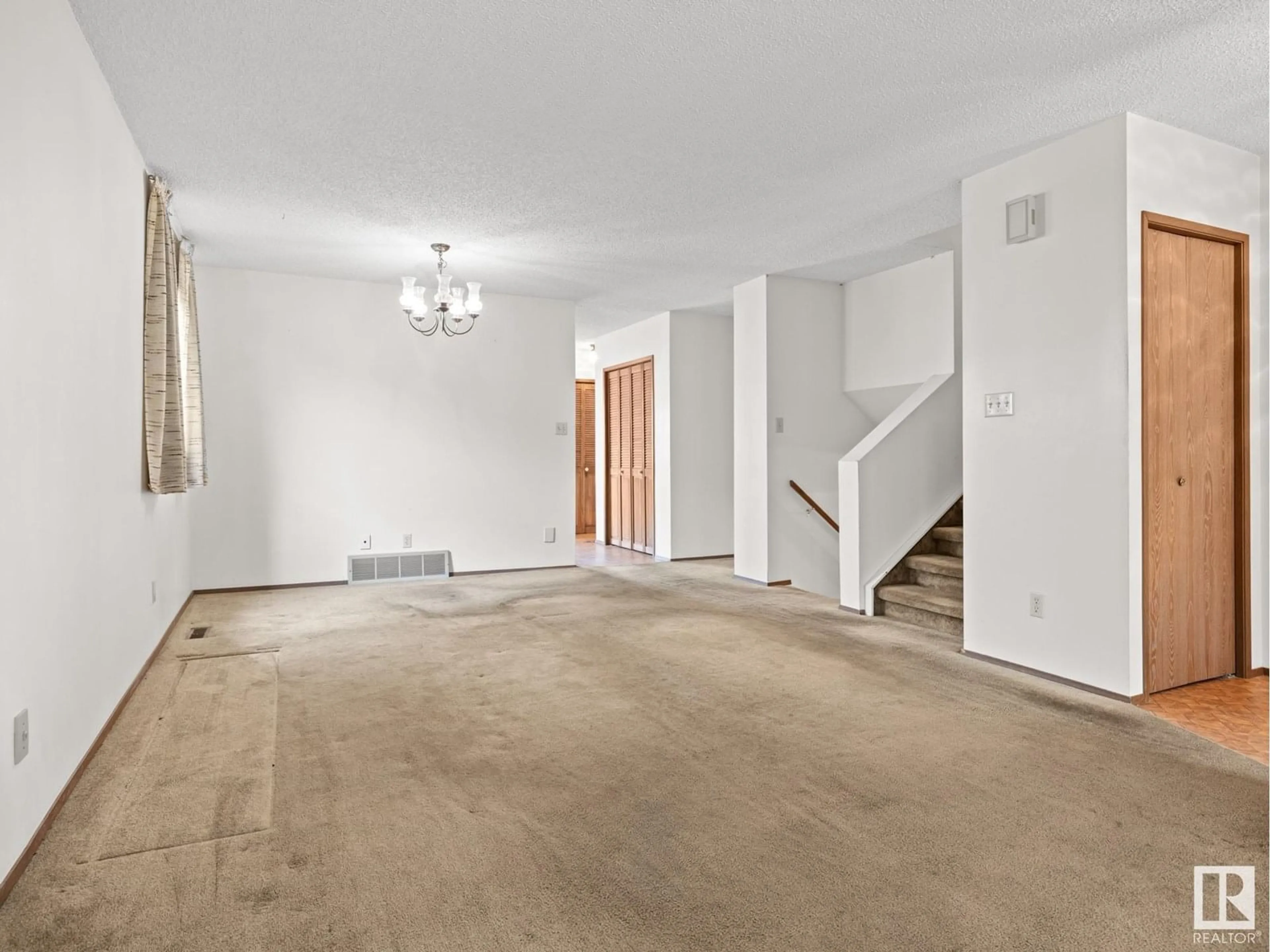 A pic of a room for NW - 6915 152B AV, Edmonton Alberta T5C3N9