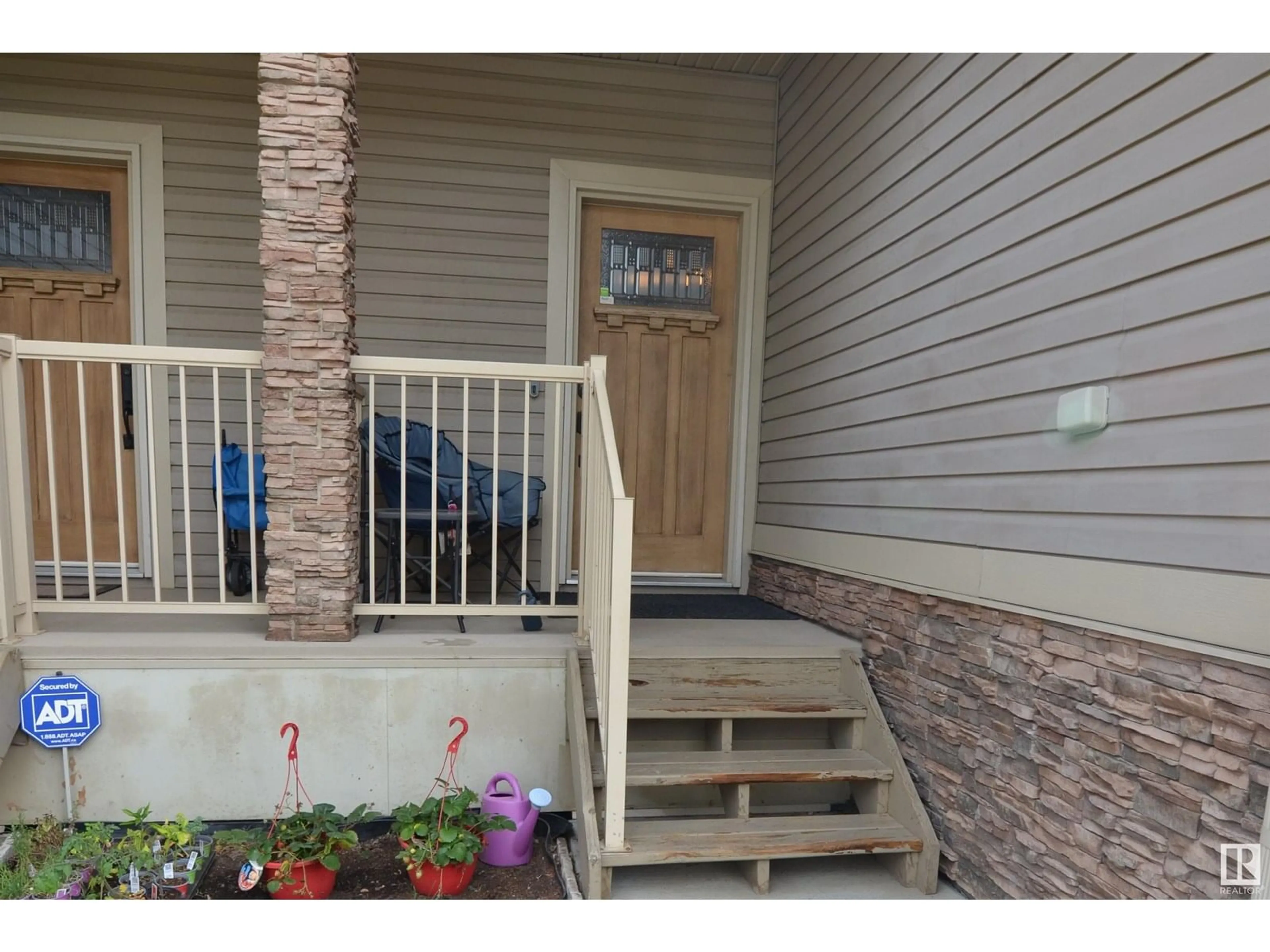 Indoor entryway for 5420 - 116 GRANT MACEWAN BV, Leduc Alberta T9E0M1