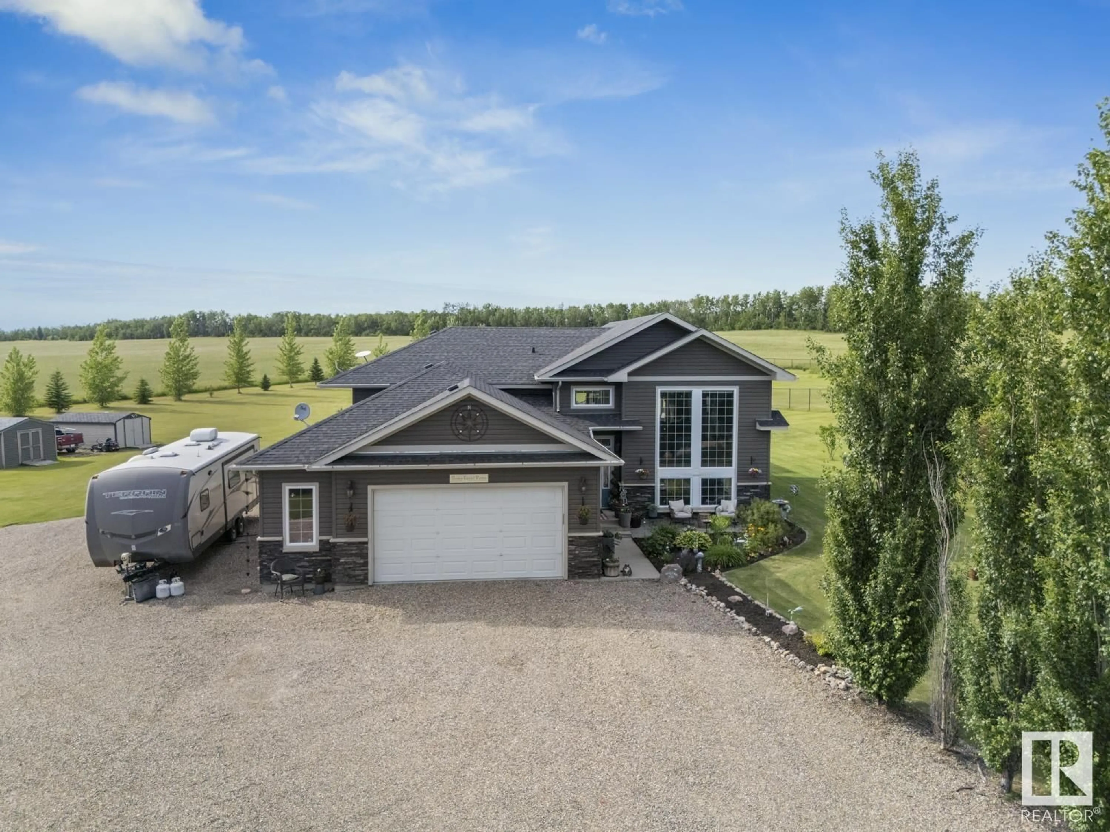 A pic from outside/outdoor area/front of a property/back of a property/a pic from drone, unknown for 4 TWP RD 624, Rural Bonnyville M.D. Alberta T9M1P3