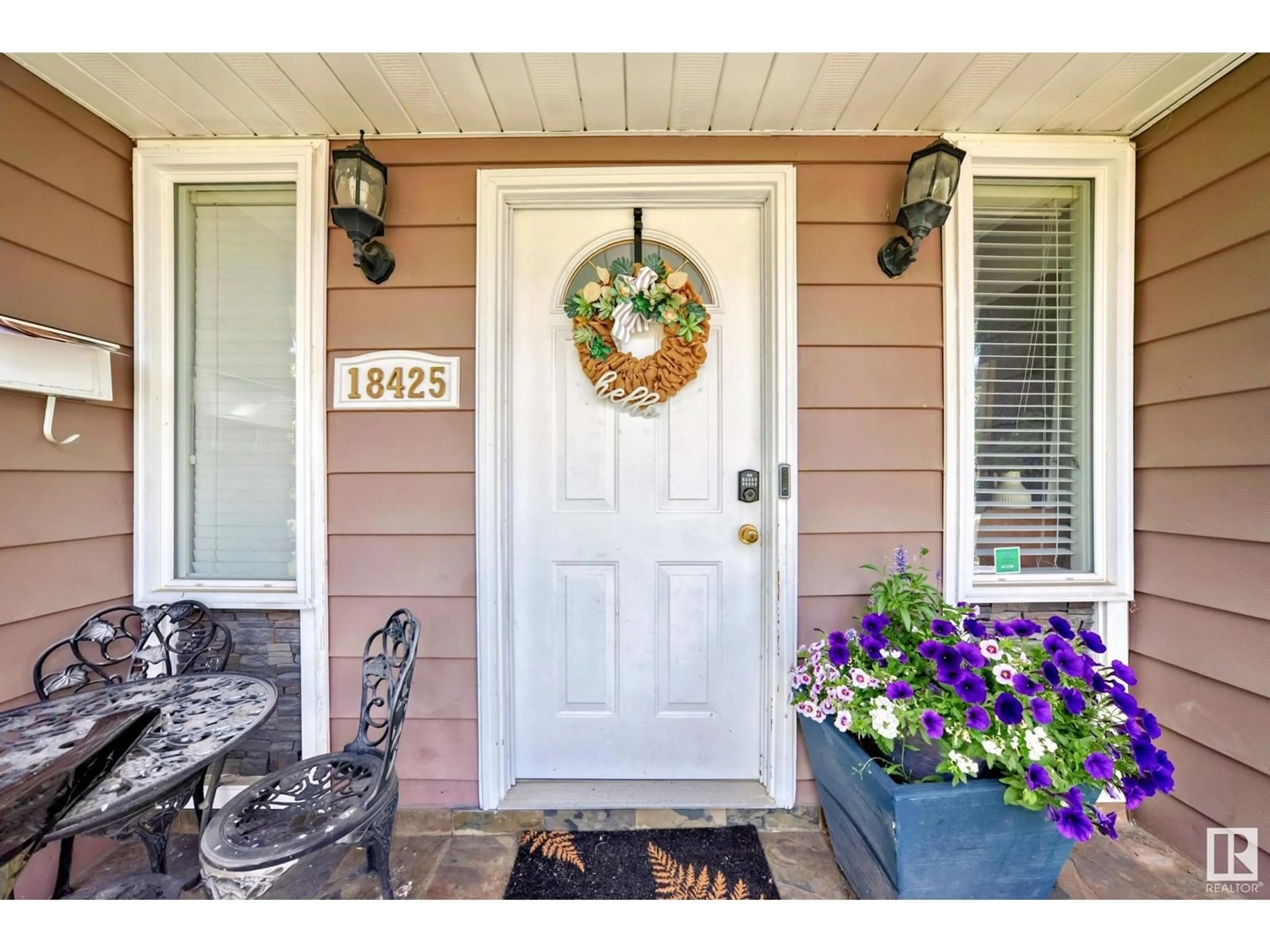 Indoor entryway for NW - 18425 62B AV, Edmonton Alberta T5T2S9