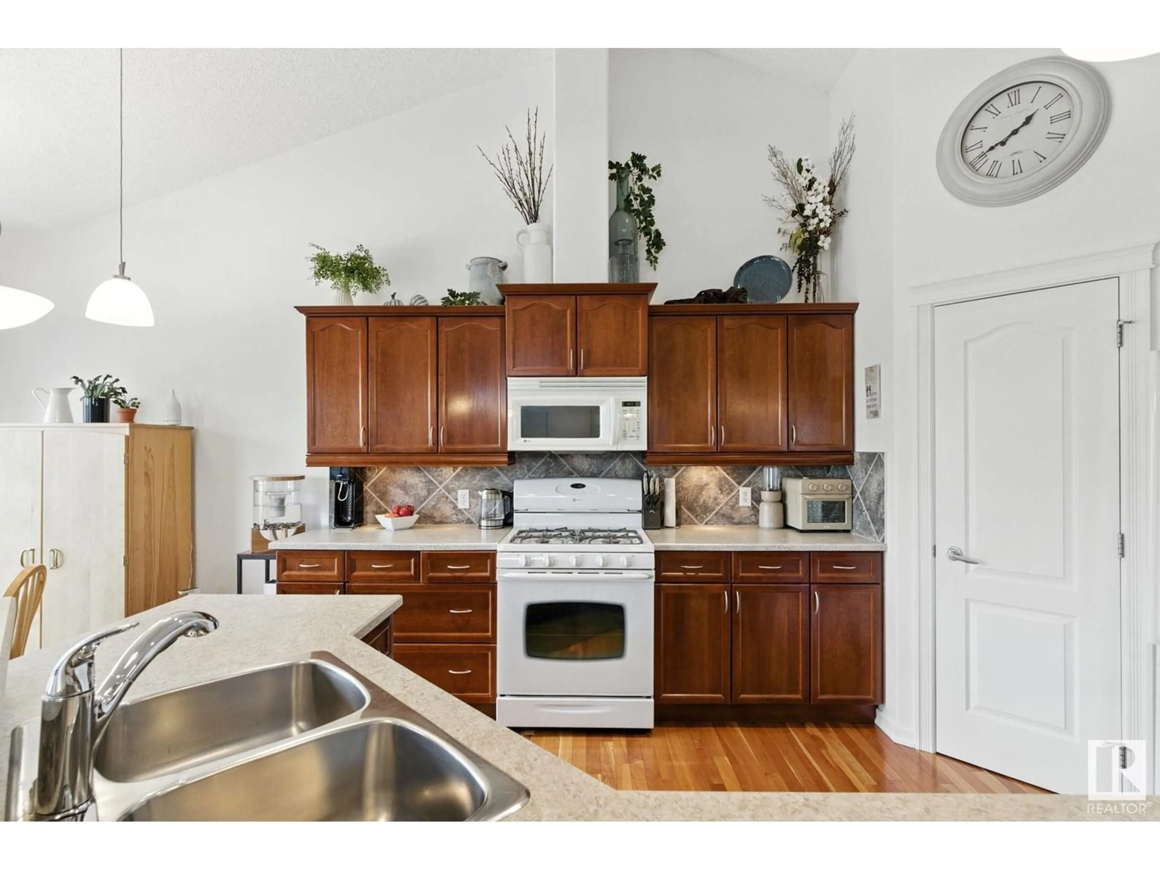Standard kitchen, wood/laminate floor for #35 - 3003 34 AV, Edmonton Alberta T6T0A1