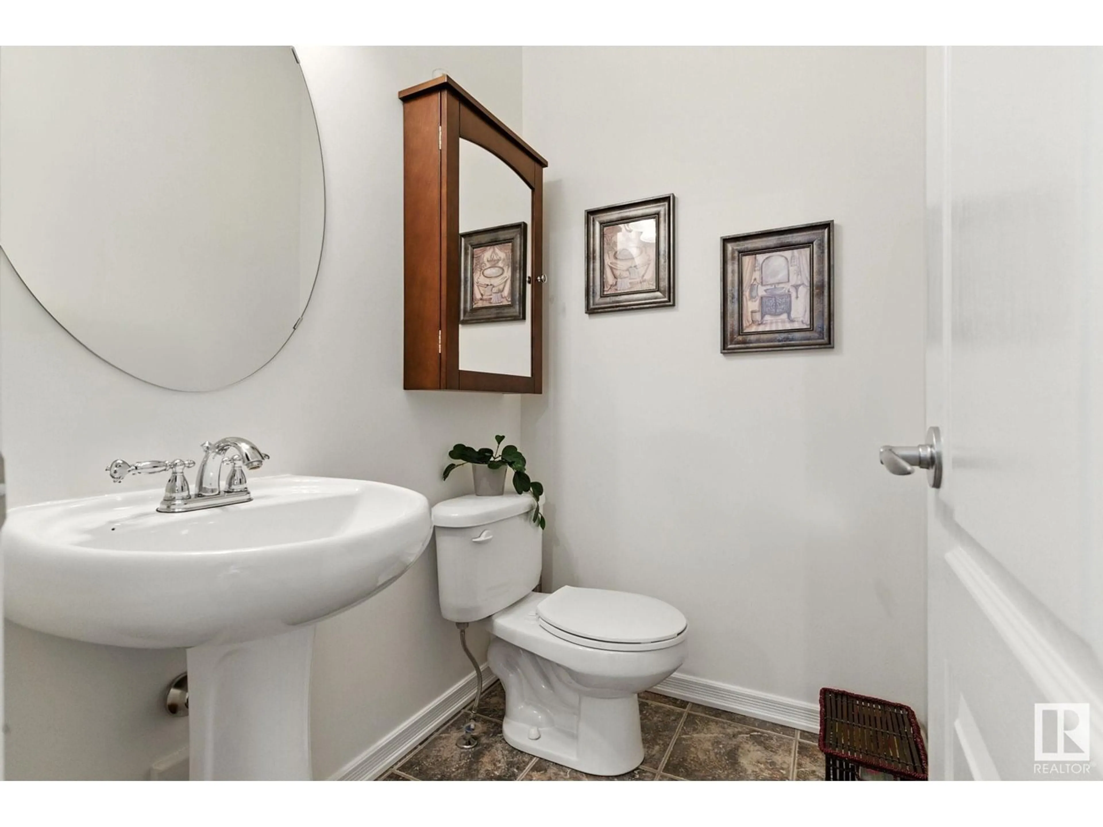 Standard bathroom, ceramic/tile floor for #35 - 3003 34 AV, Edmonton Alberta T6T0A1