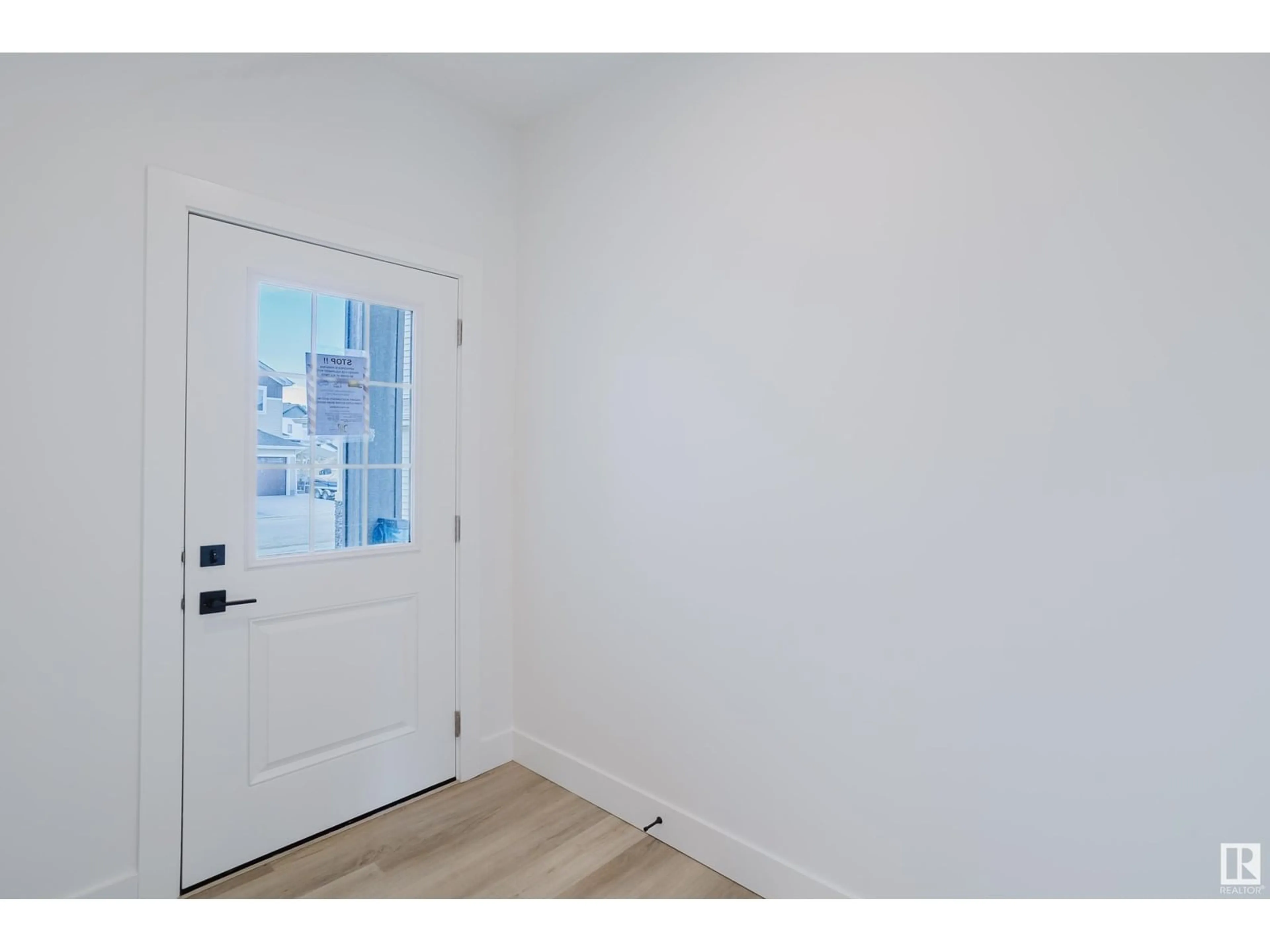 Indoor entryway for 736 ASTORIA WY, Devon Alberta T9G0M7