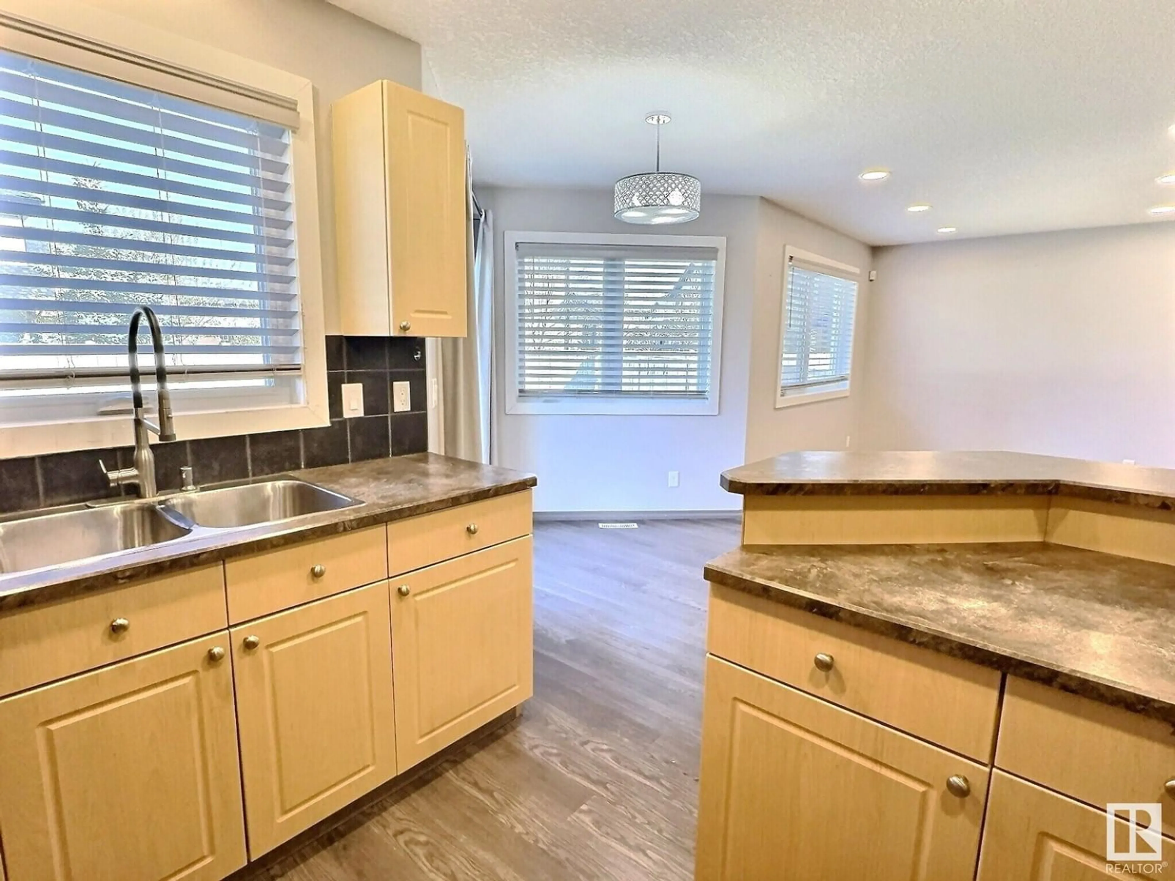 Open concept kitchen, unknown for 8736 178 AV, Edmonton Alberta T5Z0B8