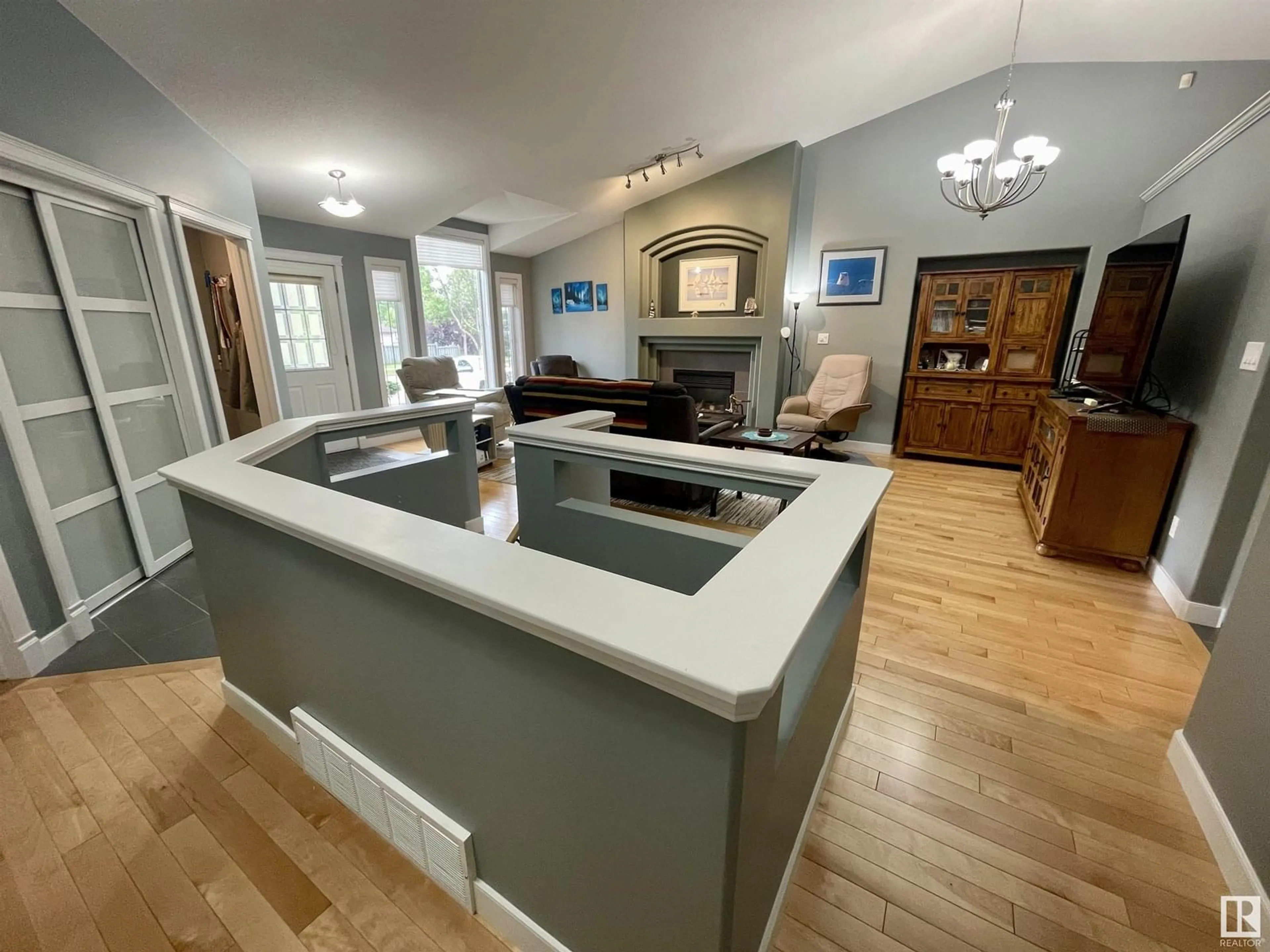 Open concept kitchen, unknown for 60 OAKMONT DR, St. Albert Alberta T8N6M2