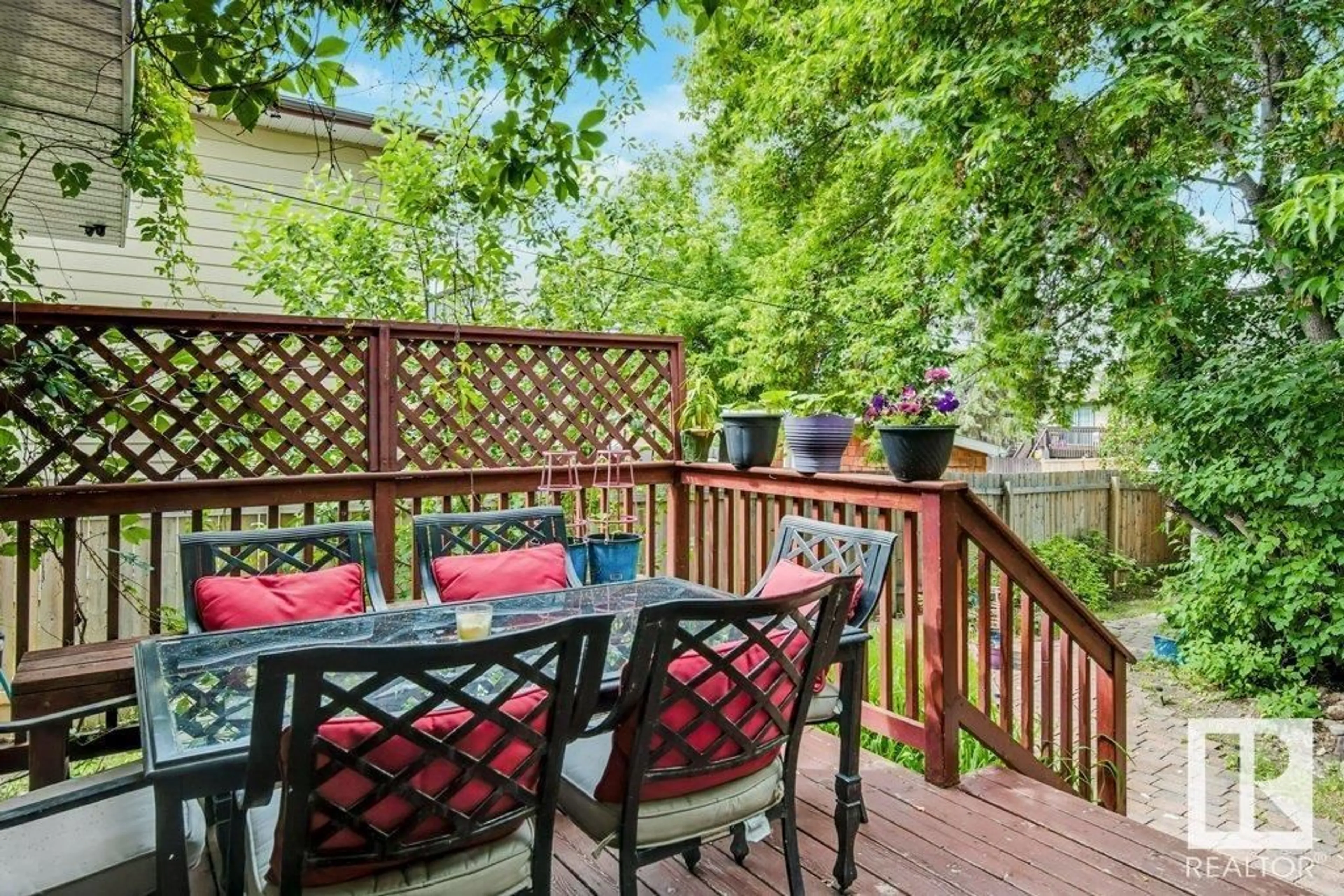 Patio, unknown for 10226 147 ST, Edmonton Alberta T5N3B9