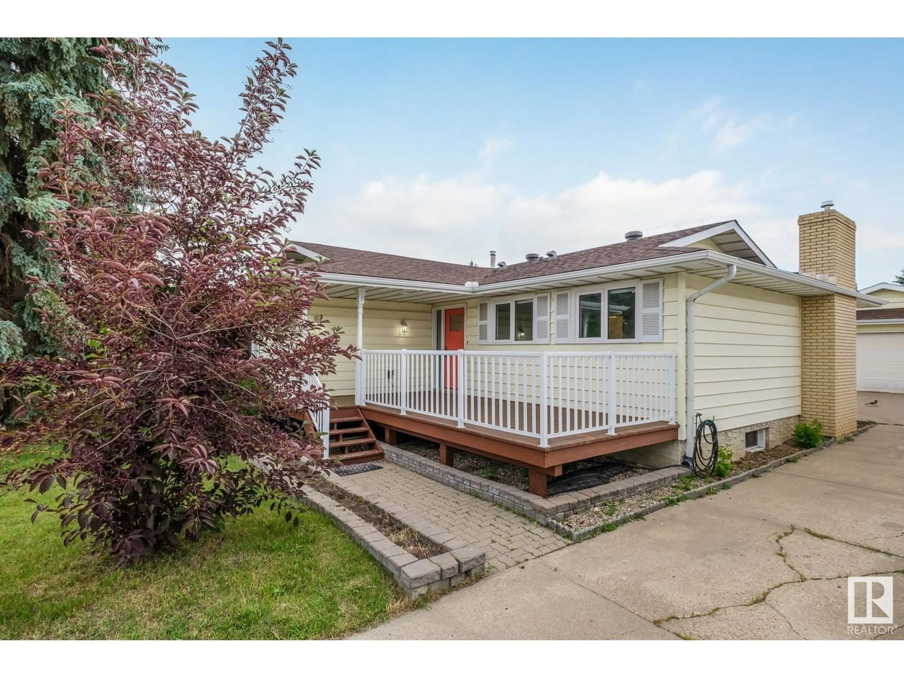 Home with vinyl exterior material, street for NW - 1219 85 ST, Edmonton Alberta T6K1X7