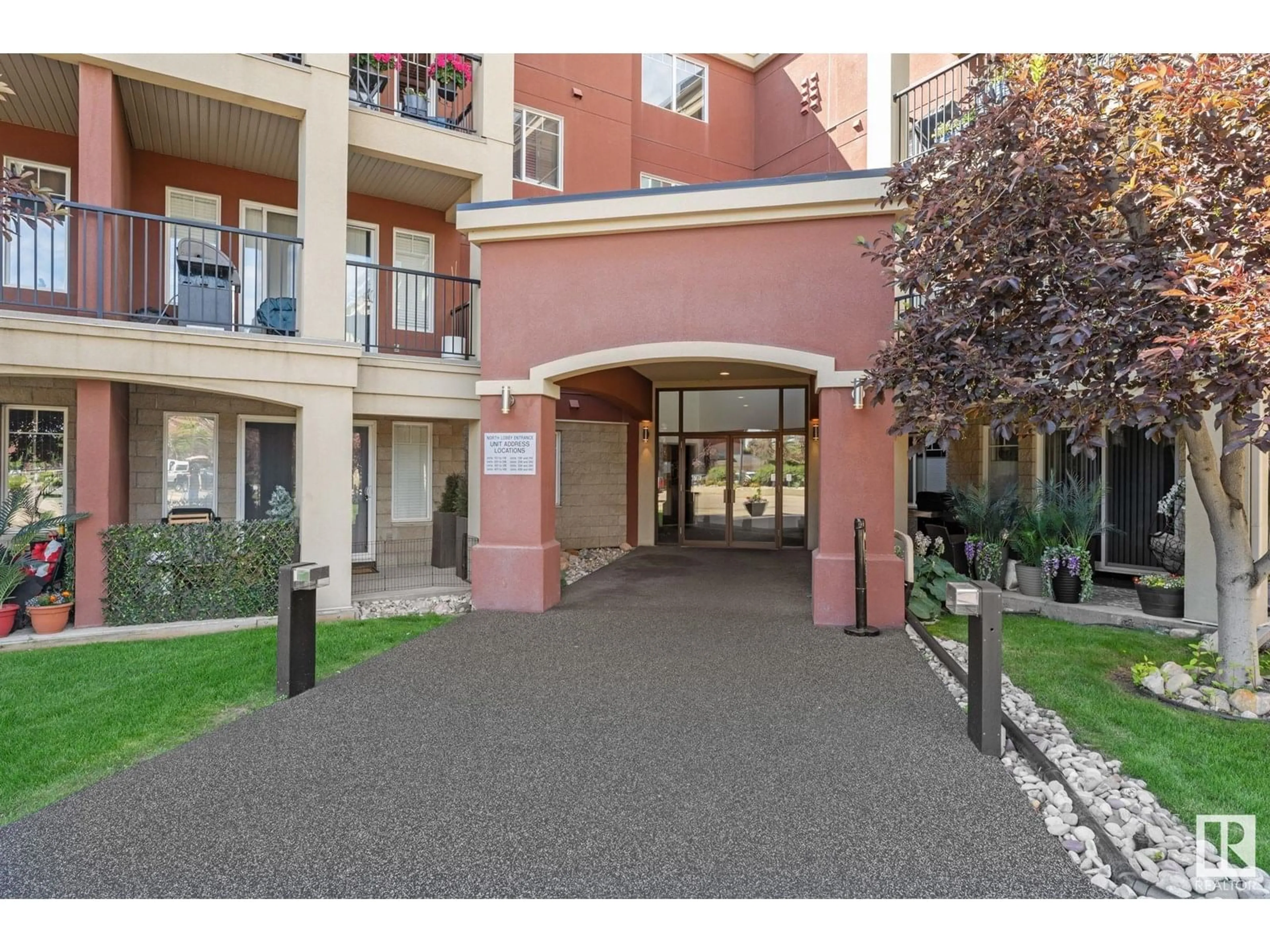 Indoor foyer for #308 - 300 PALISADES WY, Sherwood Park Alberta T8H2T9