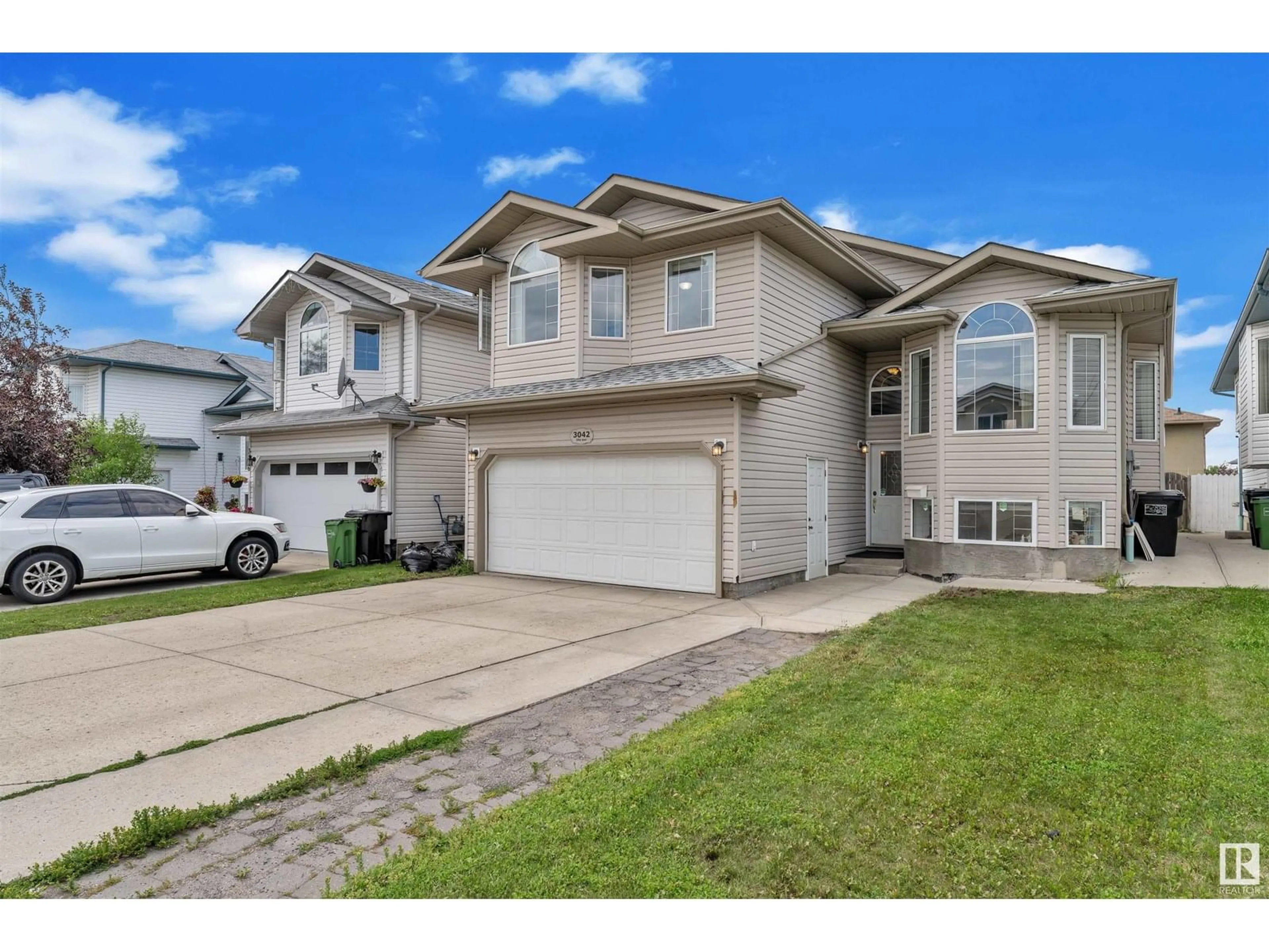 Unknown for 3042 34A AV, Edmonton Alberta T6T1W6