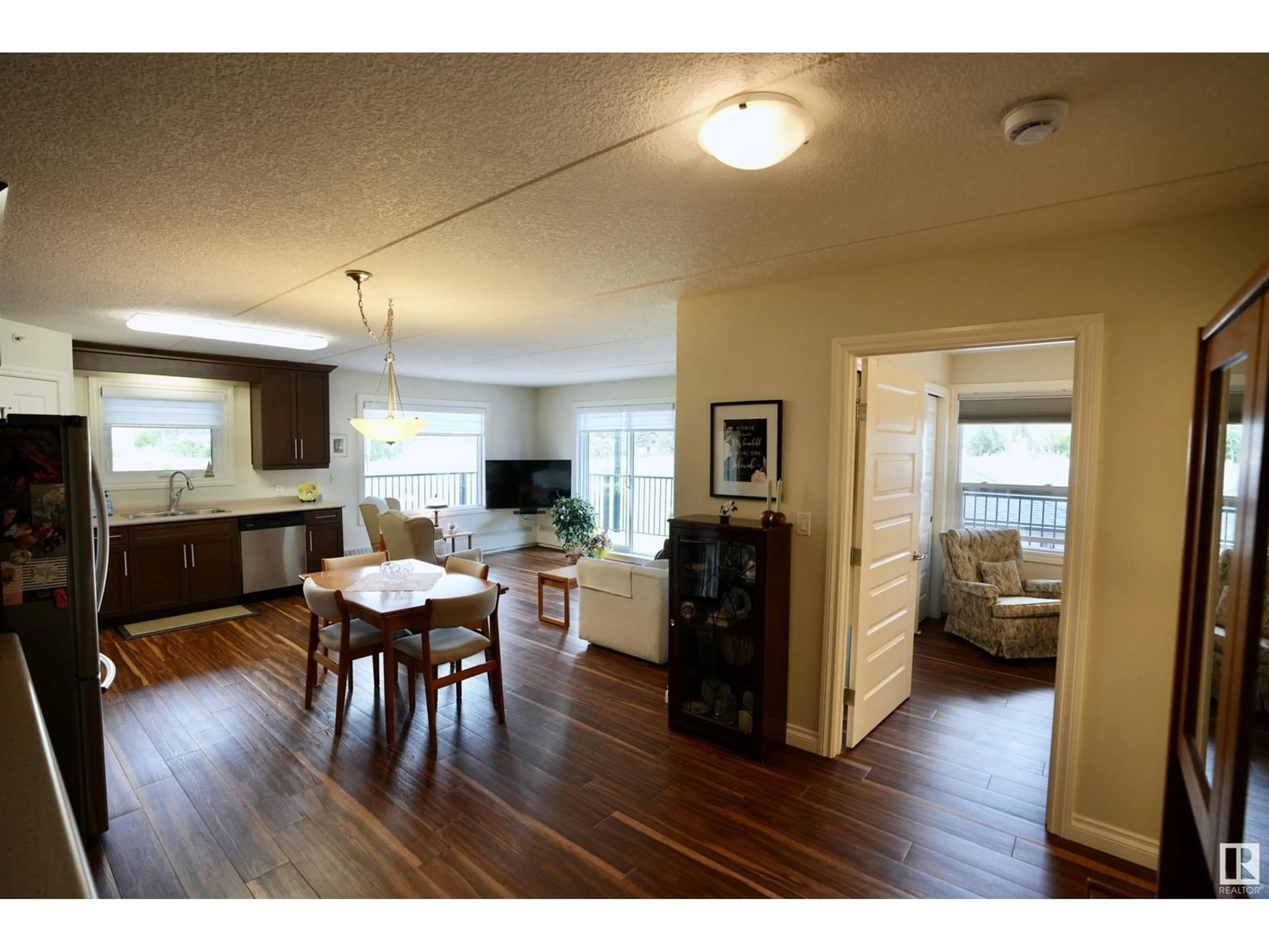 A pic of a room for 204 - 4614A LAKESHORE DRIVE, St. Paul Town Alberta T0A3A3