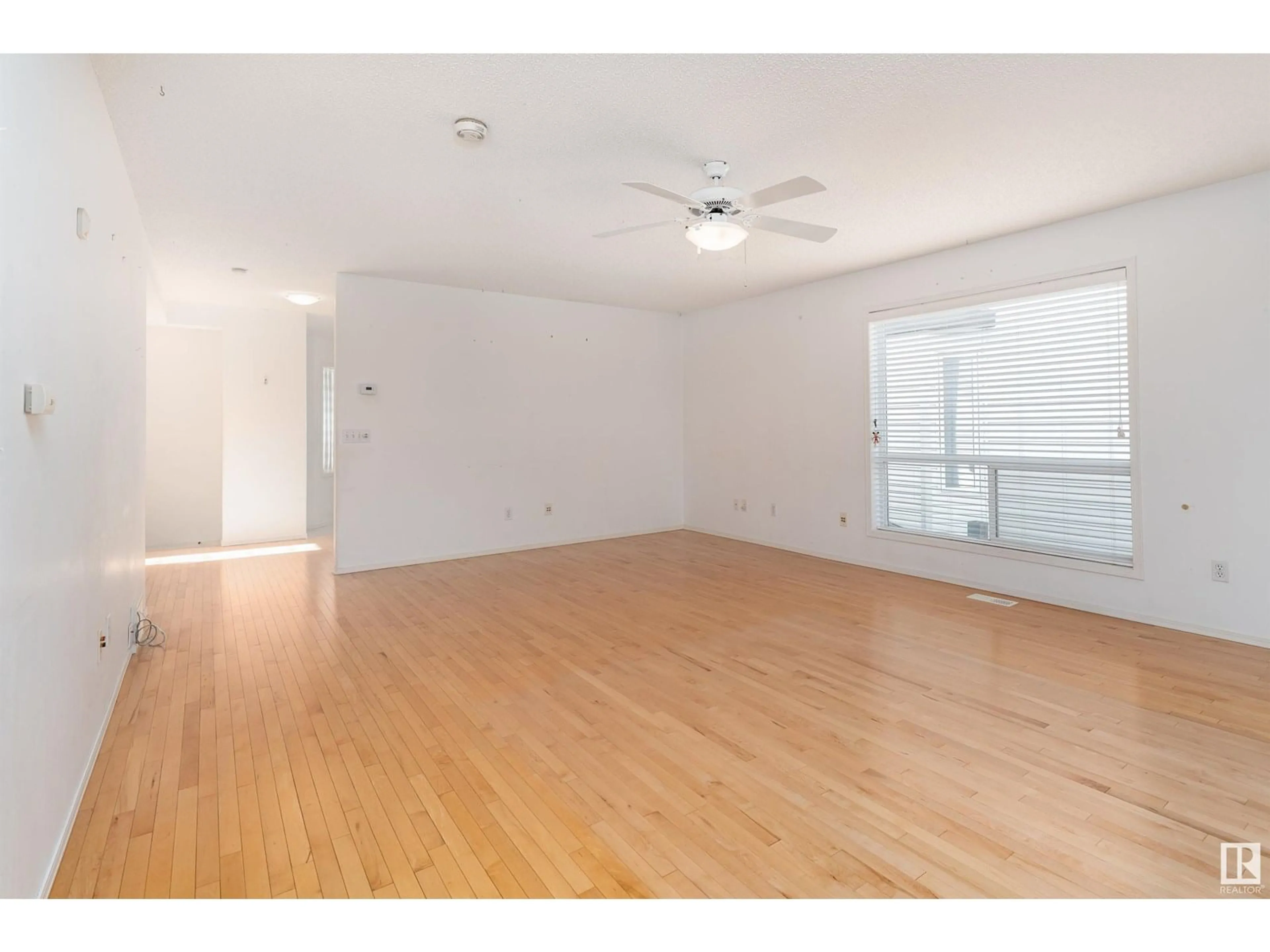 A pic of a room for NW - 1027 GRAHAM CO, Edmonton Alberta T5T6L4
