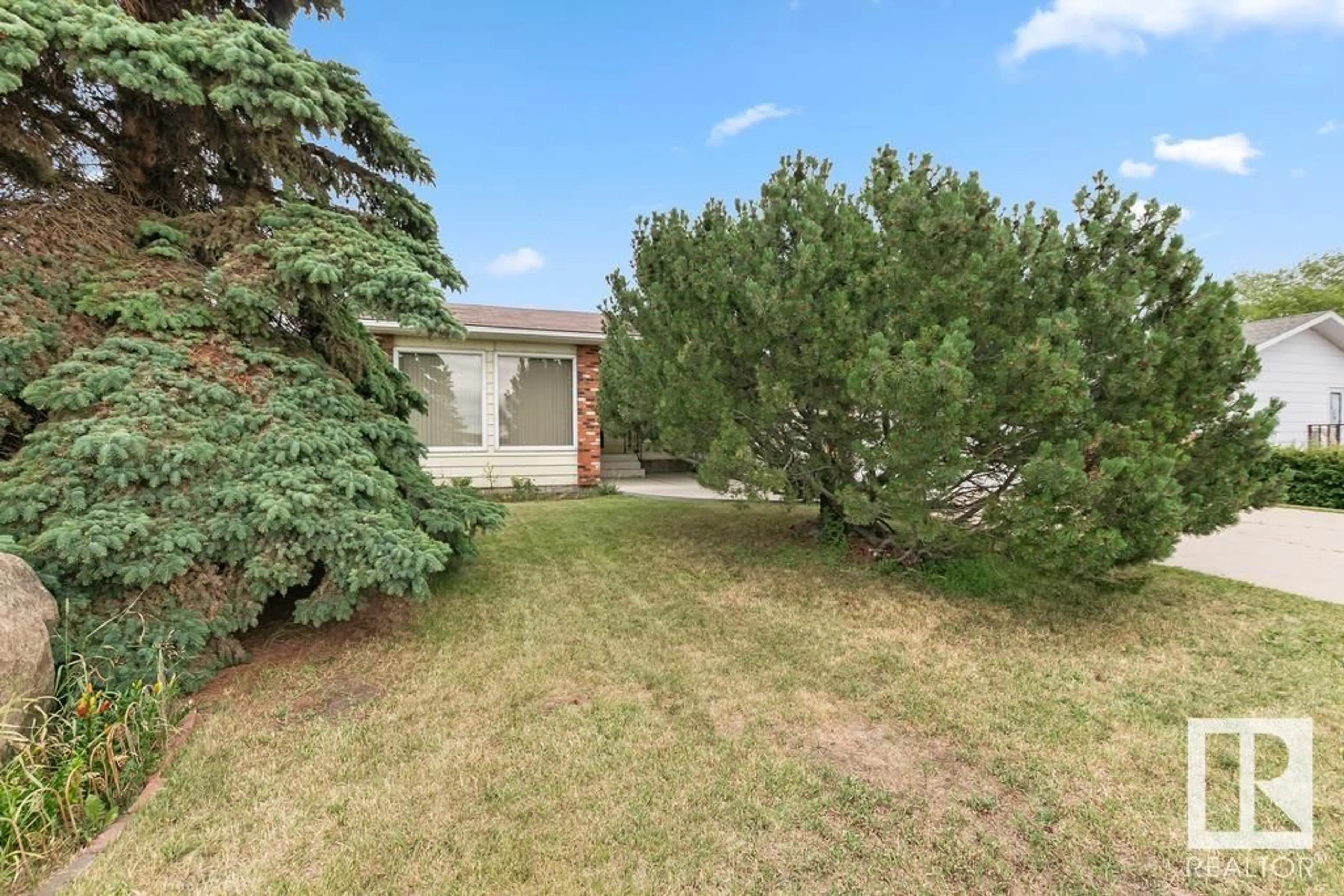 A pic from outside/outdoor area/front of a property/back of a property/a pic from drone, street for 4603 LAKESHORE DR, Bonnyville Town Alberta T9N1P9