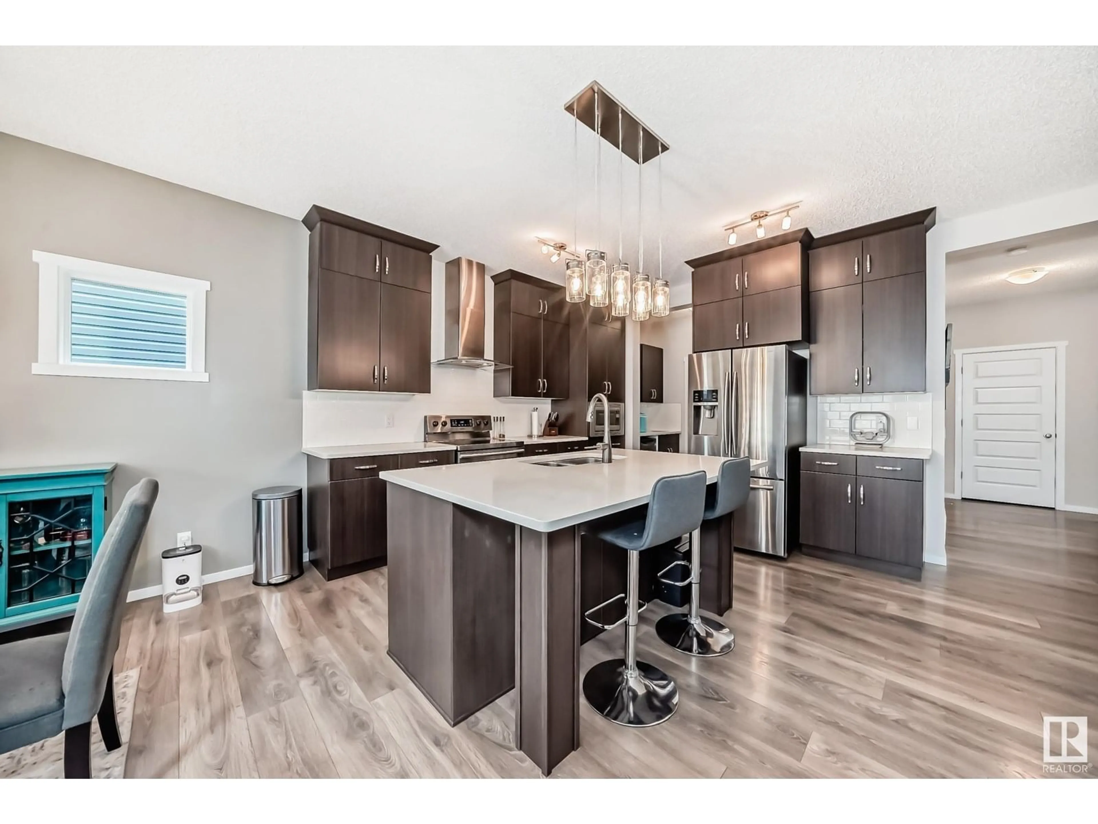 Open concept kitchen, unknown for 7579 176 AV, Edmonton Alberta T5Z0Z3