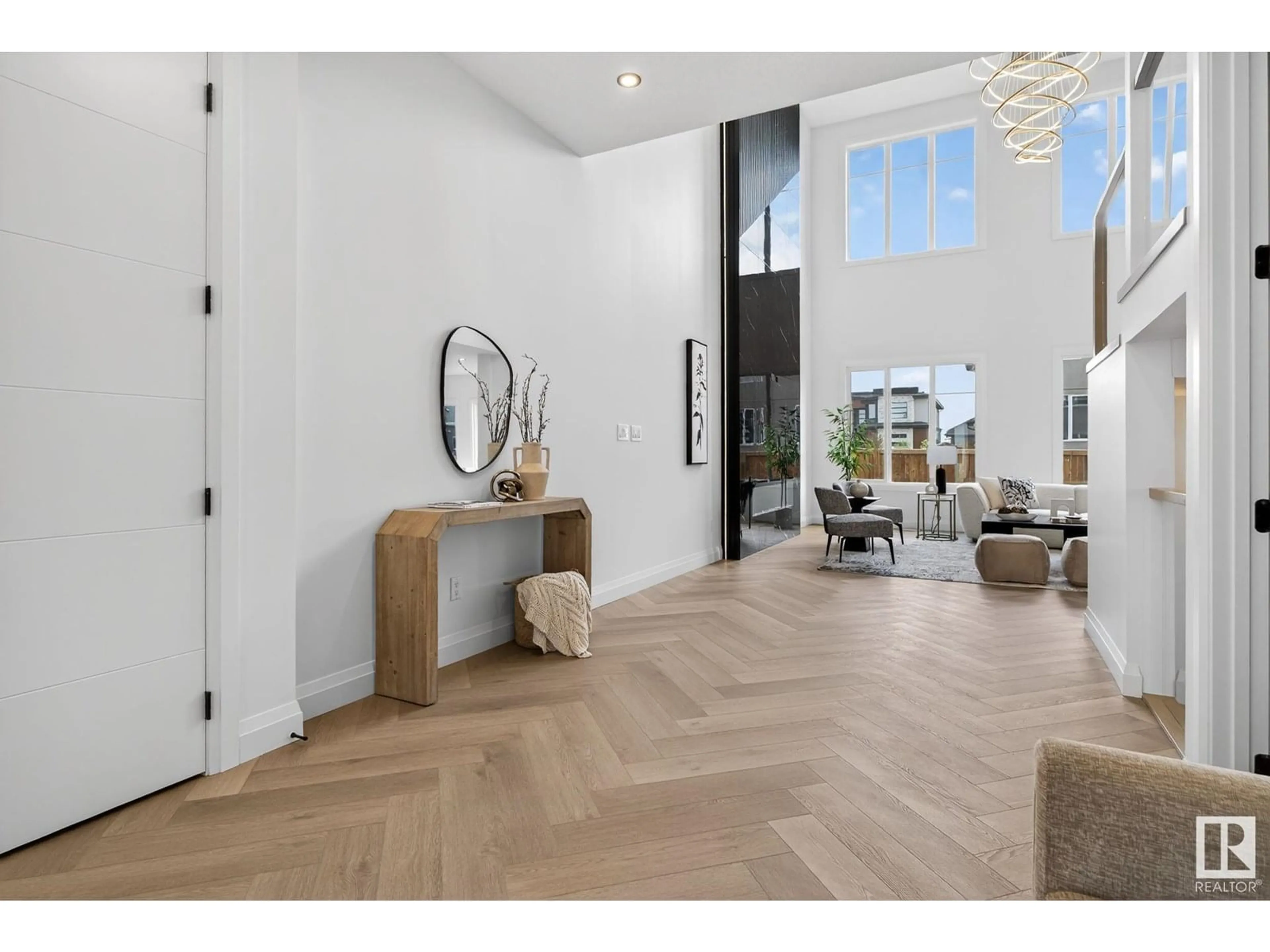 Indoor entryway for 3518 KESWICK BV, Edmonton Alberta T6W4V6