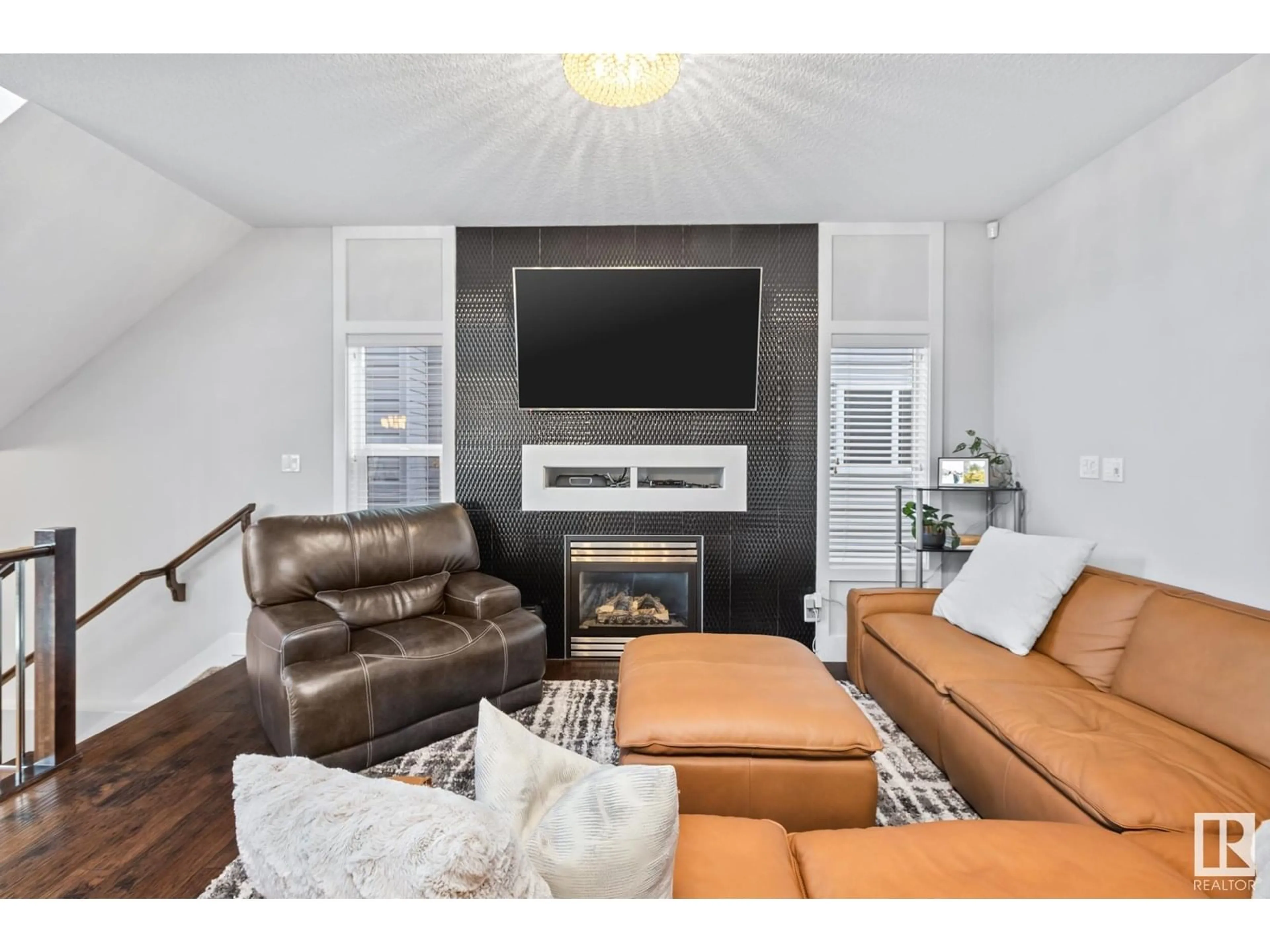 Living room with furniture, wood/laminate floor for 81 CYPRESS LINK, Fort Saskatchewan Alberta T8L0H3