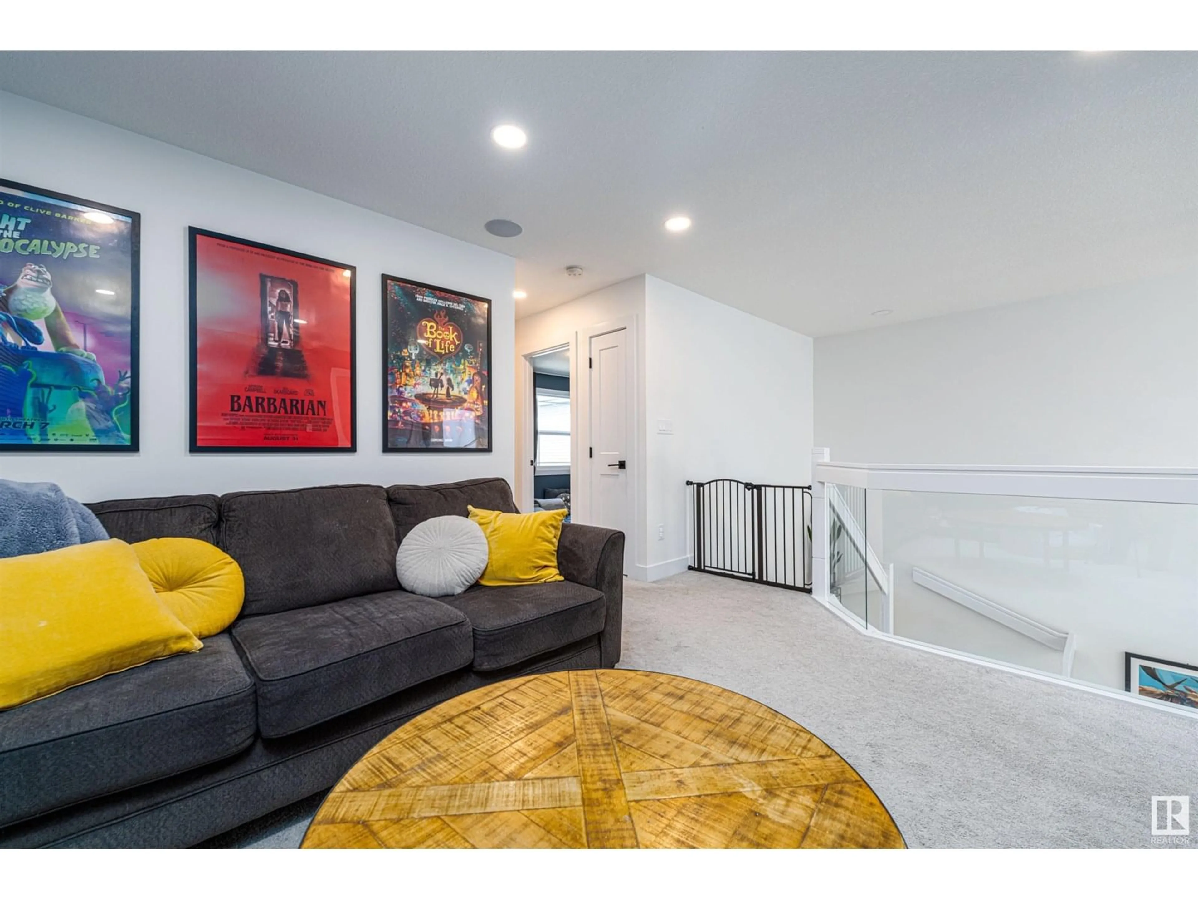 Living room with furniture, unknown for 5270 KIMBALL CR, Edmonton Alberta T6W4Z3