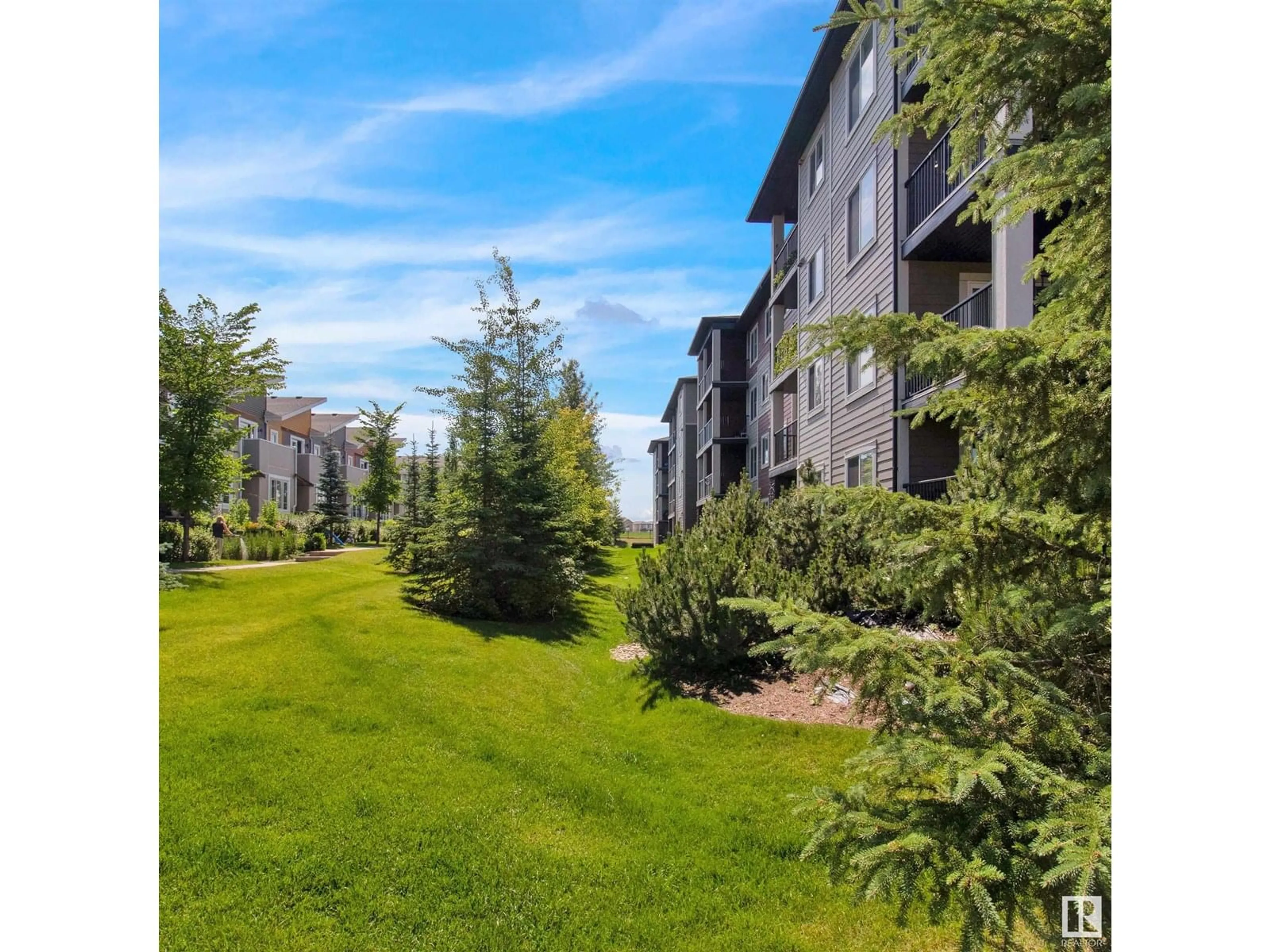 Patio, unknown for #301 - 1510 WATT DR, Edmonton Alberta T6X2E6