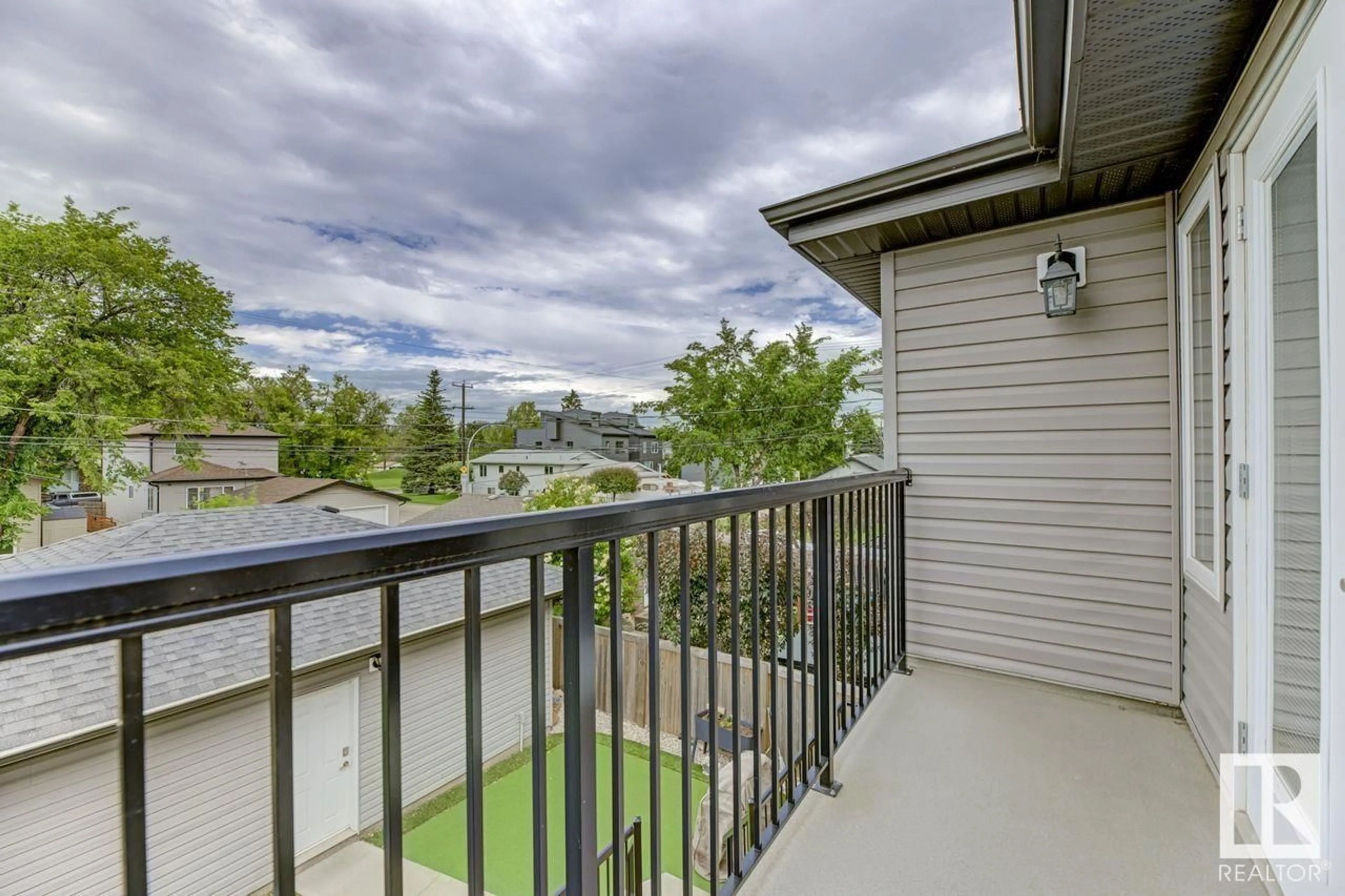 Balcony in the apartment, city buildings view from balcony for 10806 72 AV, Edmonton Alberta T6E1A3