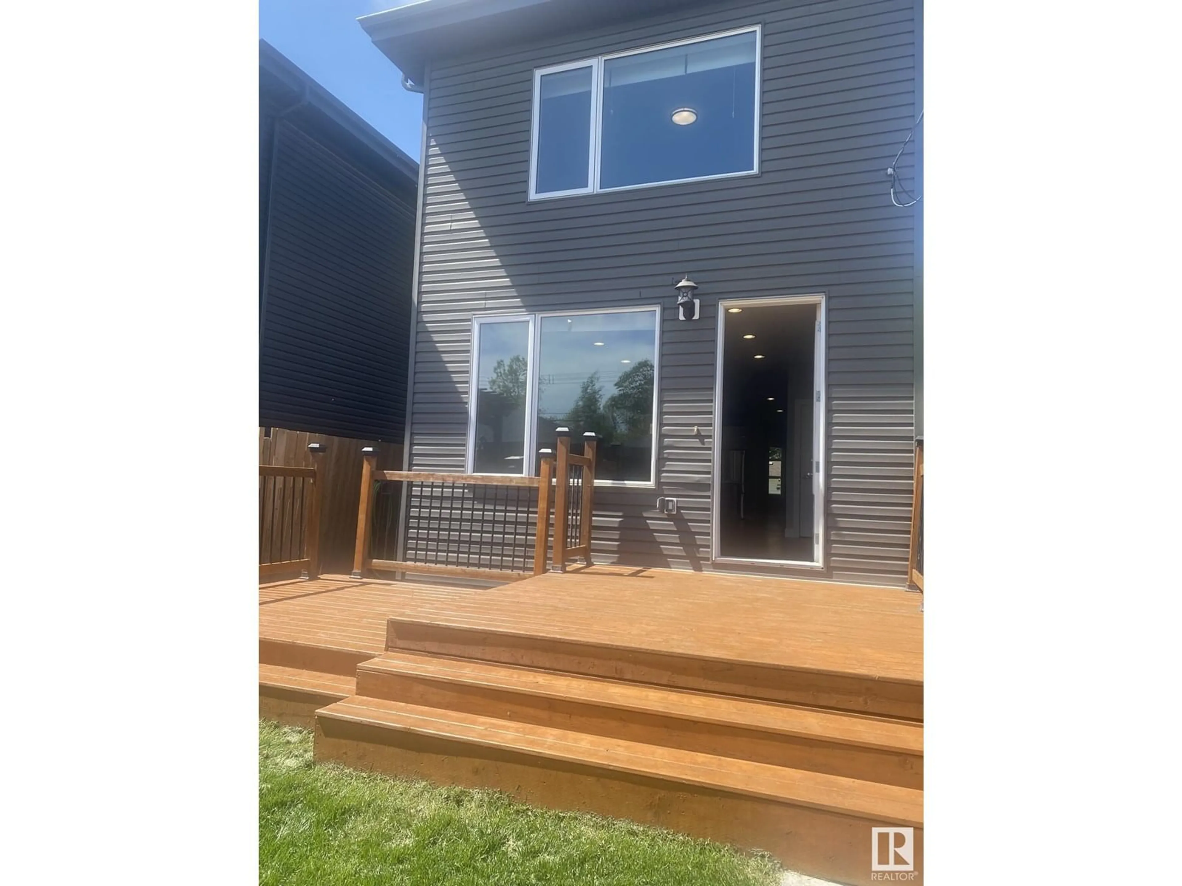 Unknown for NW - 11031 132 ST, Edmonton Alberta T5M1E4